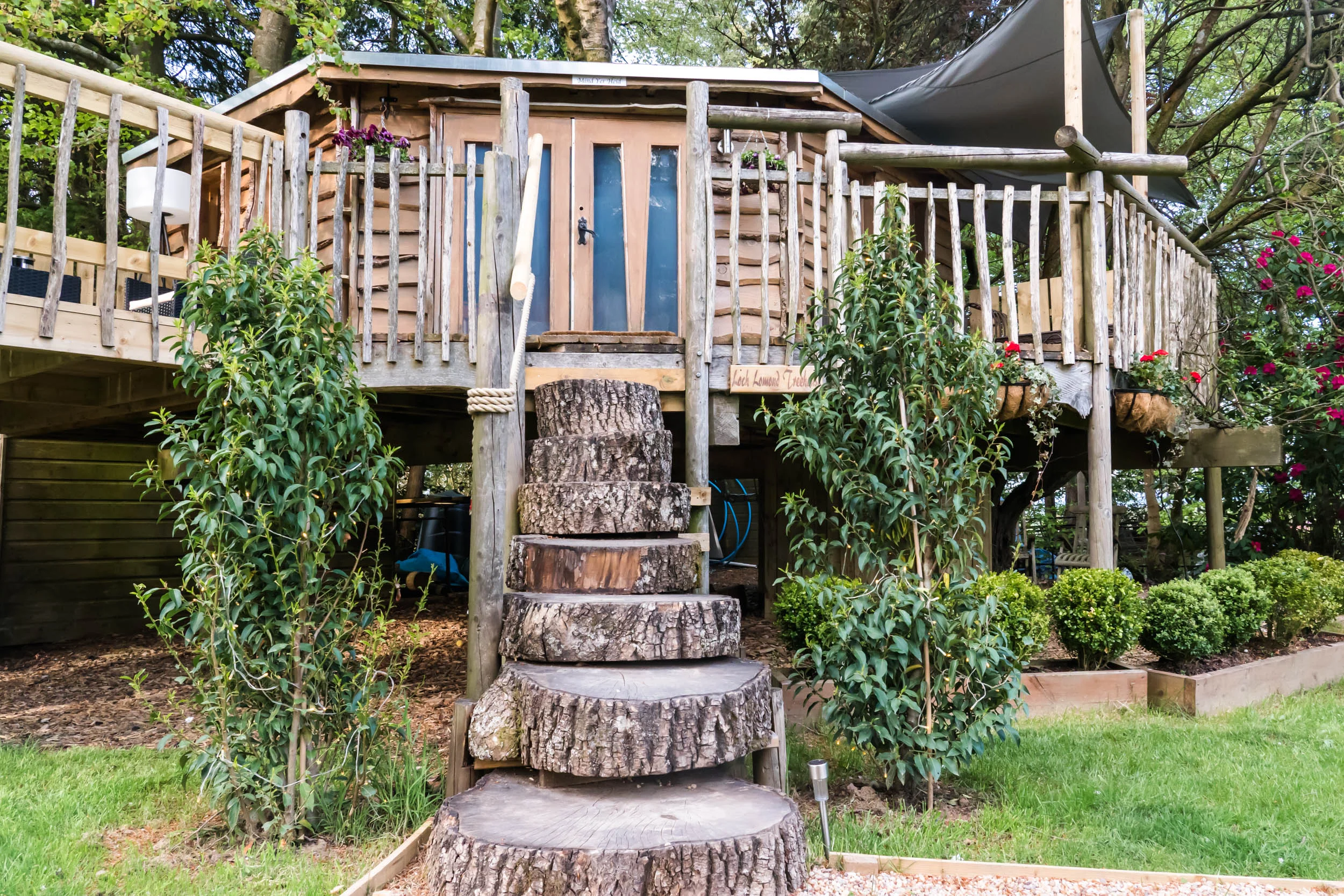 Loch Lomond Treehouse, Croftamie