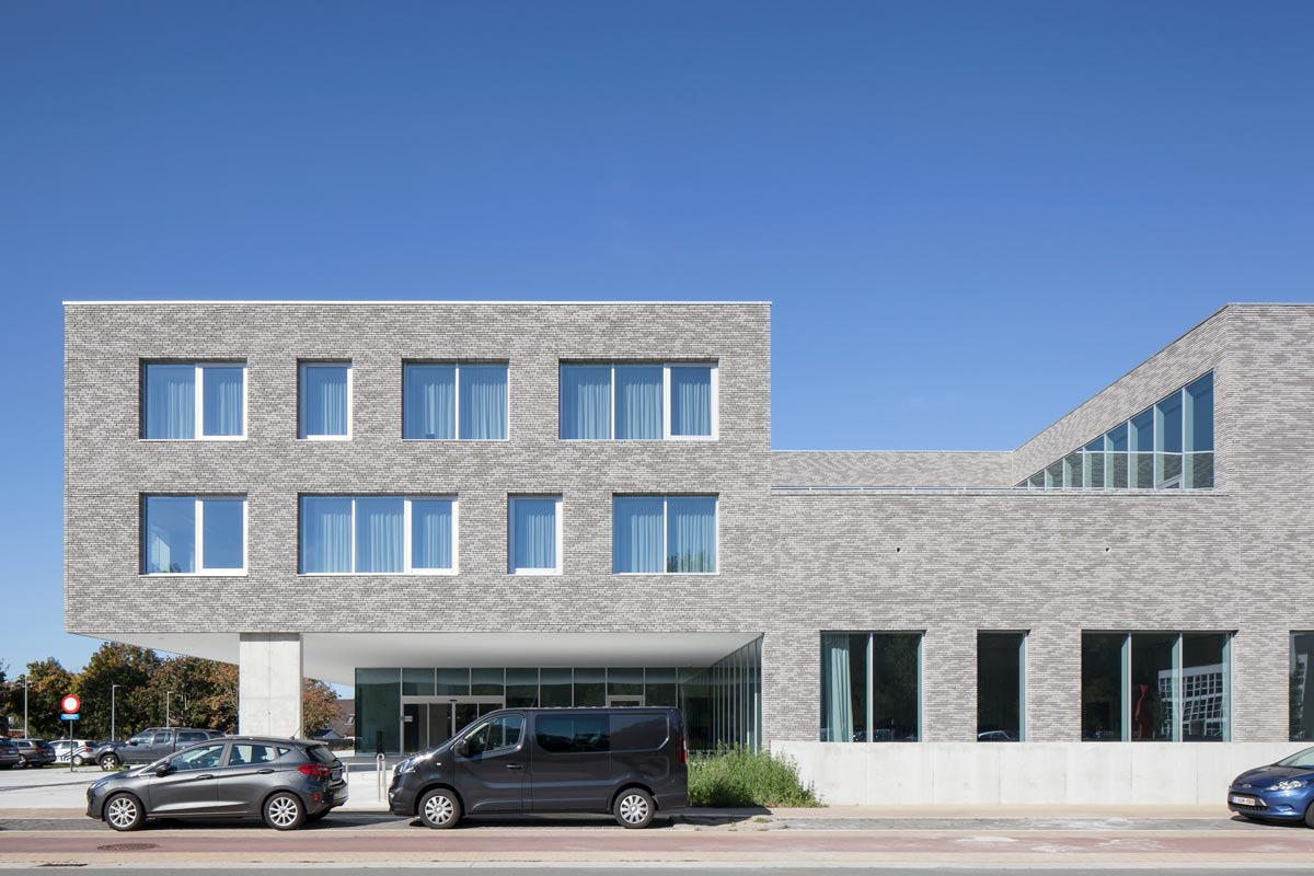 focus-archi-magazine-commsariat-coxyde.jpg