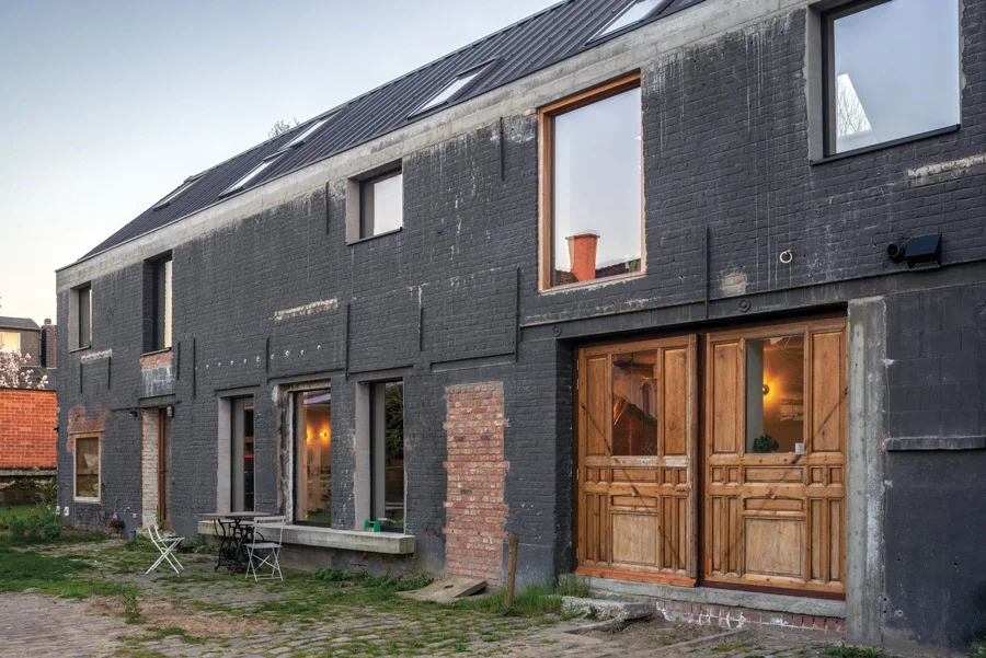 focus-archi-magazine-architecture-OUEST-PSG-DelphineMathy-facede-exterieure.jpg