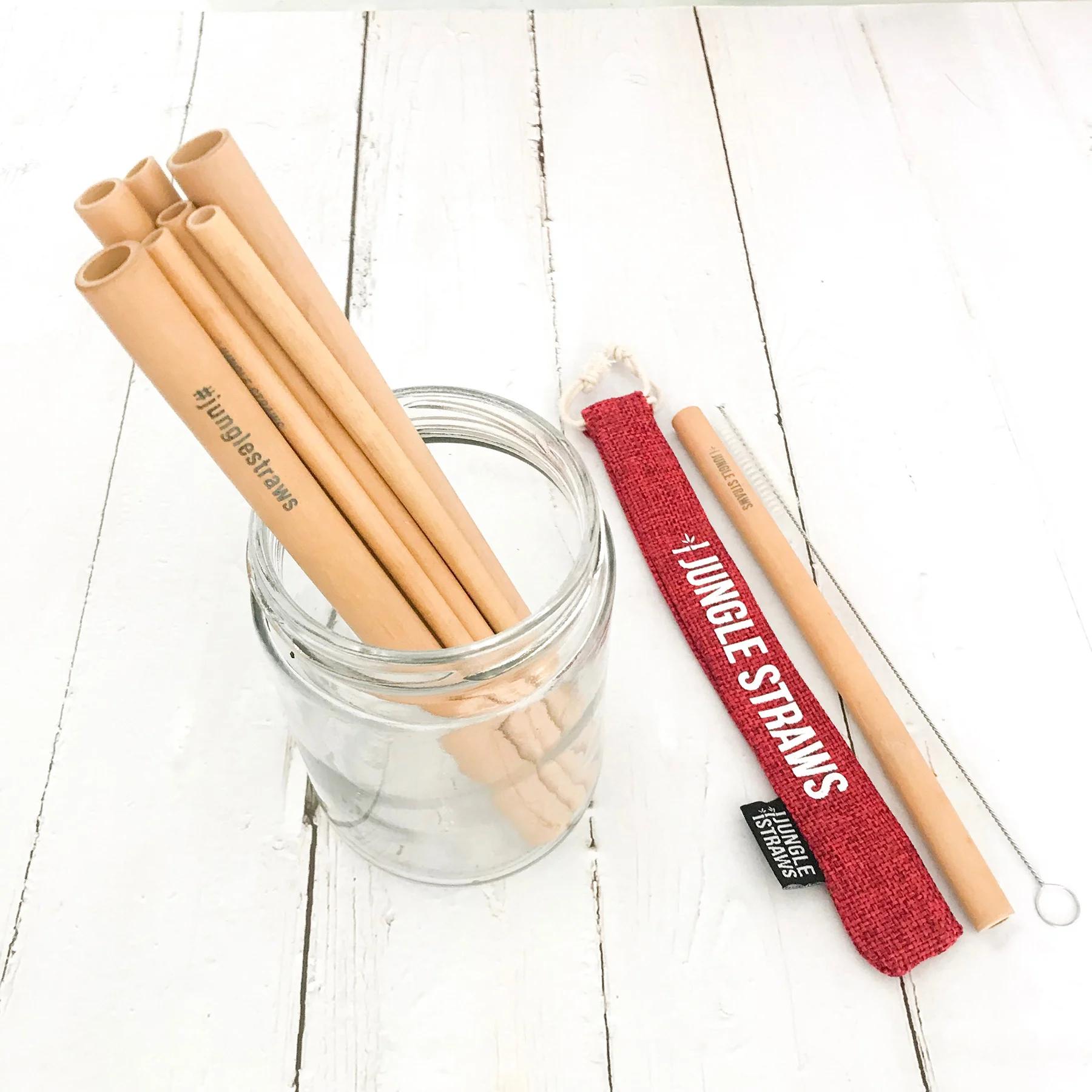 LOW-Jungle-Straws-Red-Berry-Lifestyle-Shot-Bamboo-Straw-Sleeve.jpg