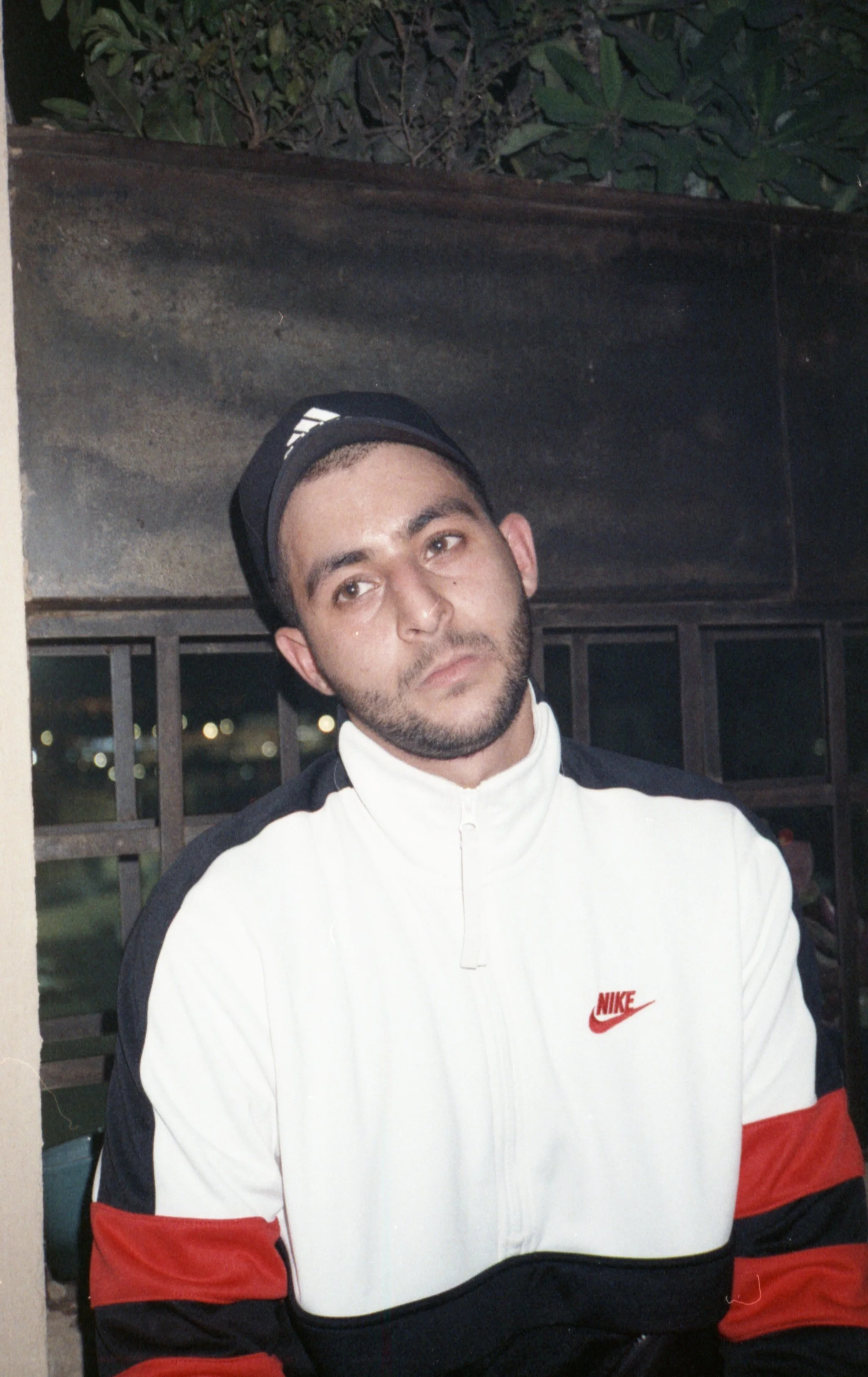 TAREK76.jpg