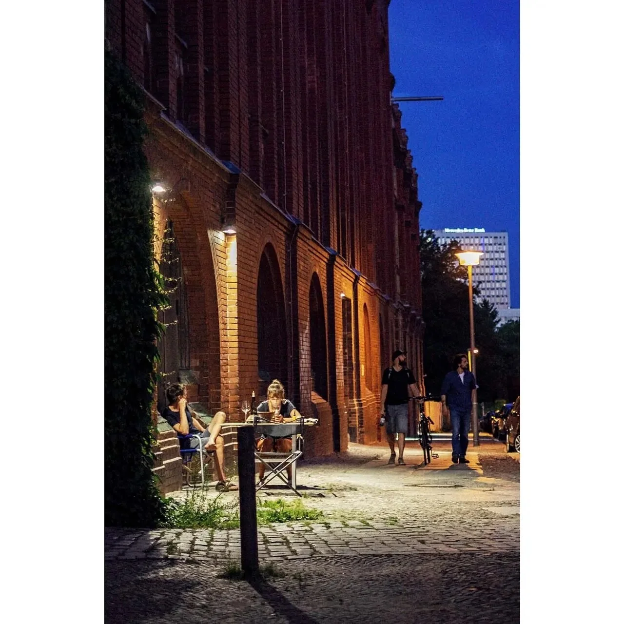 _
_
_
_
_
_
_
_
_
_
_
_
#streetsgrammer #life_is_street #streetizm #storyofthestreet #streetselect #streets_storytelling #sweet_street_beat #capturestreets #streetlife_award #streetleaks #streetphotographymagazine #colour #colournegative #documentary