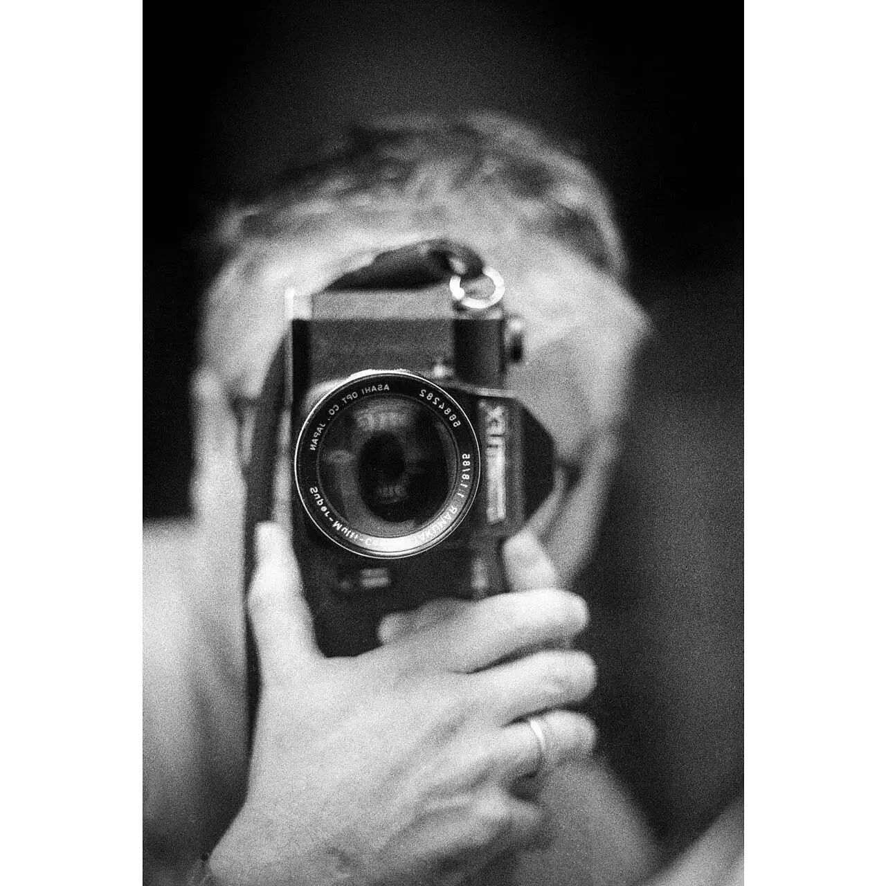 _
_
_
_
_
_
_
_
_
_
_
_
_
_
_
_
 #blnspc #documentaryphotography  #fromstreetswithlove  #blackandwhitephoto #streetizm #storyofthestreet #capturestreets  #streetleaks  #streets_storytelling  #storybehindsquares #StreetDreamsMag #blackandwhite #filmgr