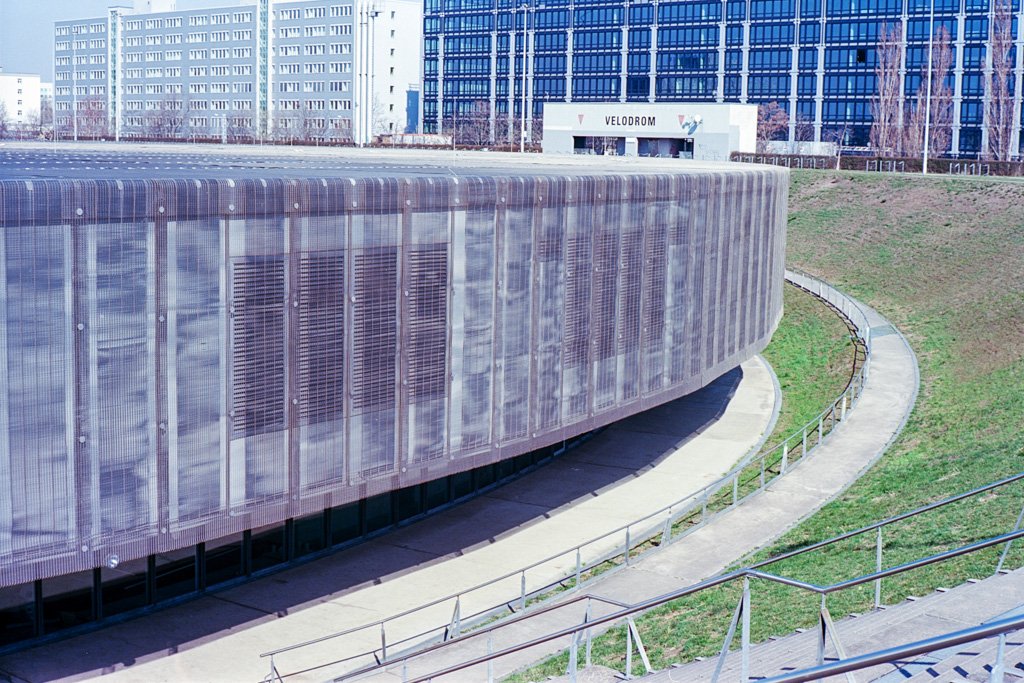 2022-03-28_Velodrom_Leica_M6_Ektar100_web.jpg