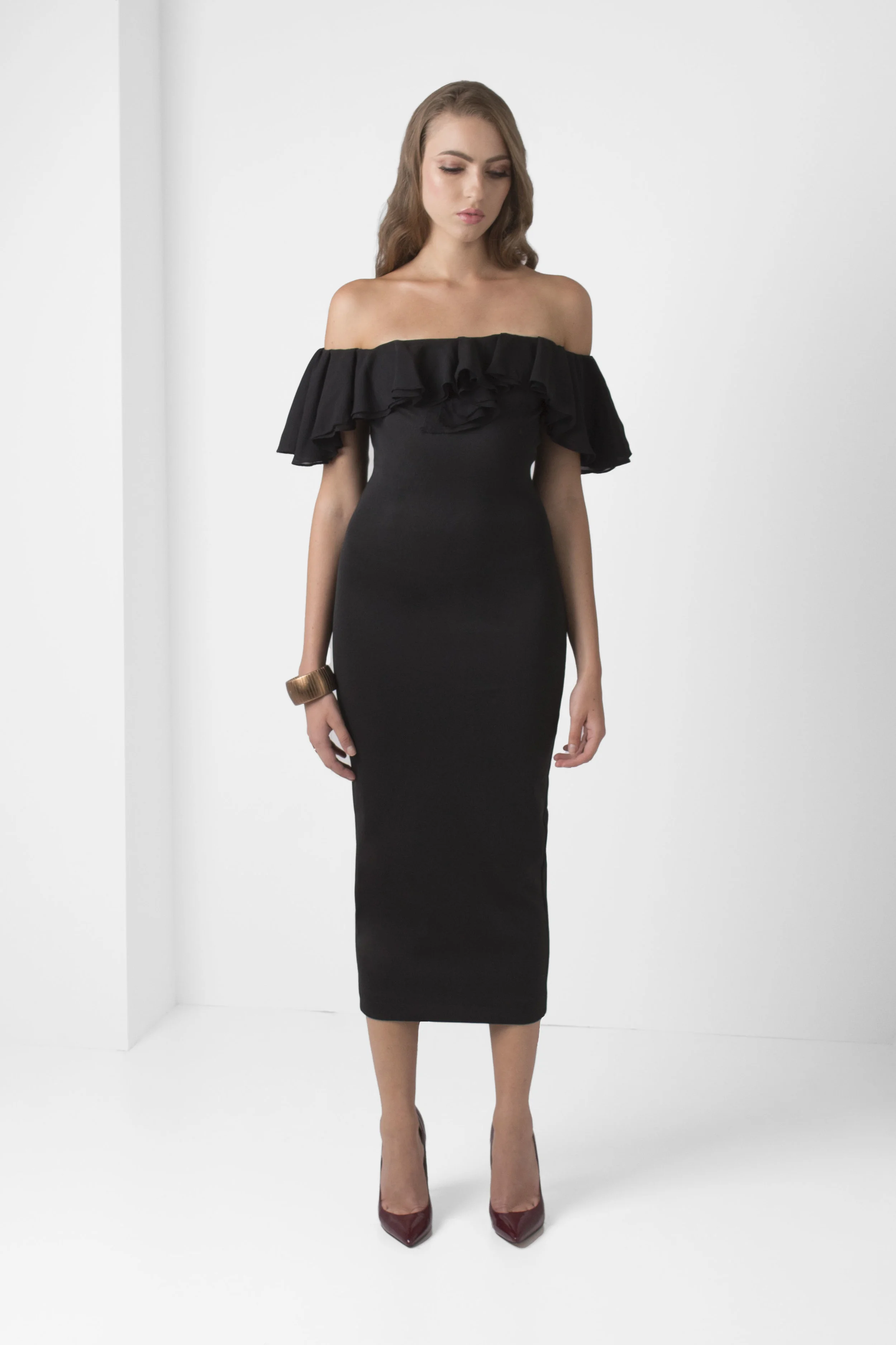 PacoRogiene_NYC_Black_Off-the-Shoulder-Dress_Chiffon_Ruffle_Detail_Frontview_Ecom_2018_Colored_Expressions_Collection_V1.jpg