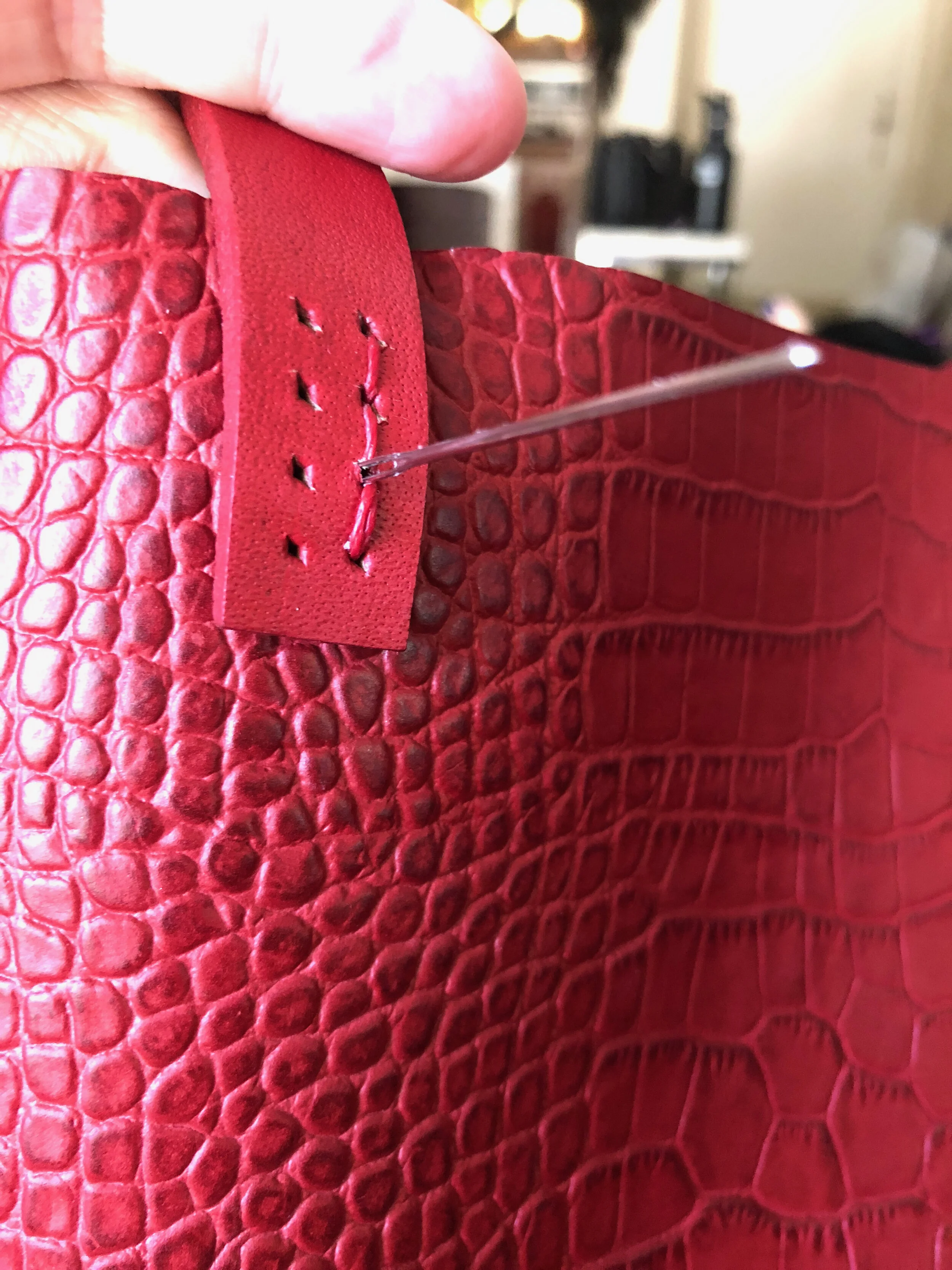 N°002 CHERRY CROCO TOTE
