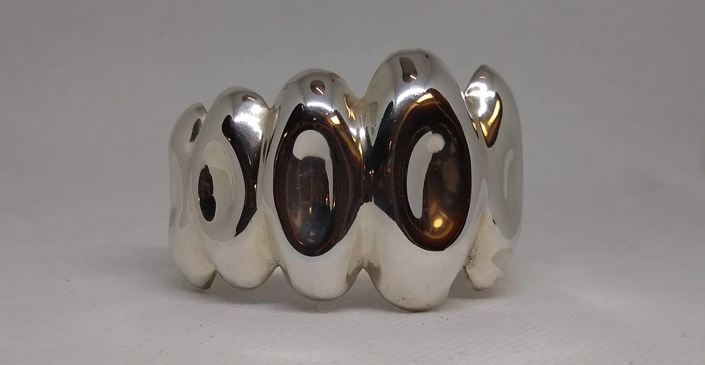 Vintage 1980's, with a contemporary flare, cuff bracelet made by Mexician Silversmith Rodrico