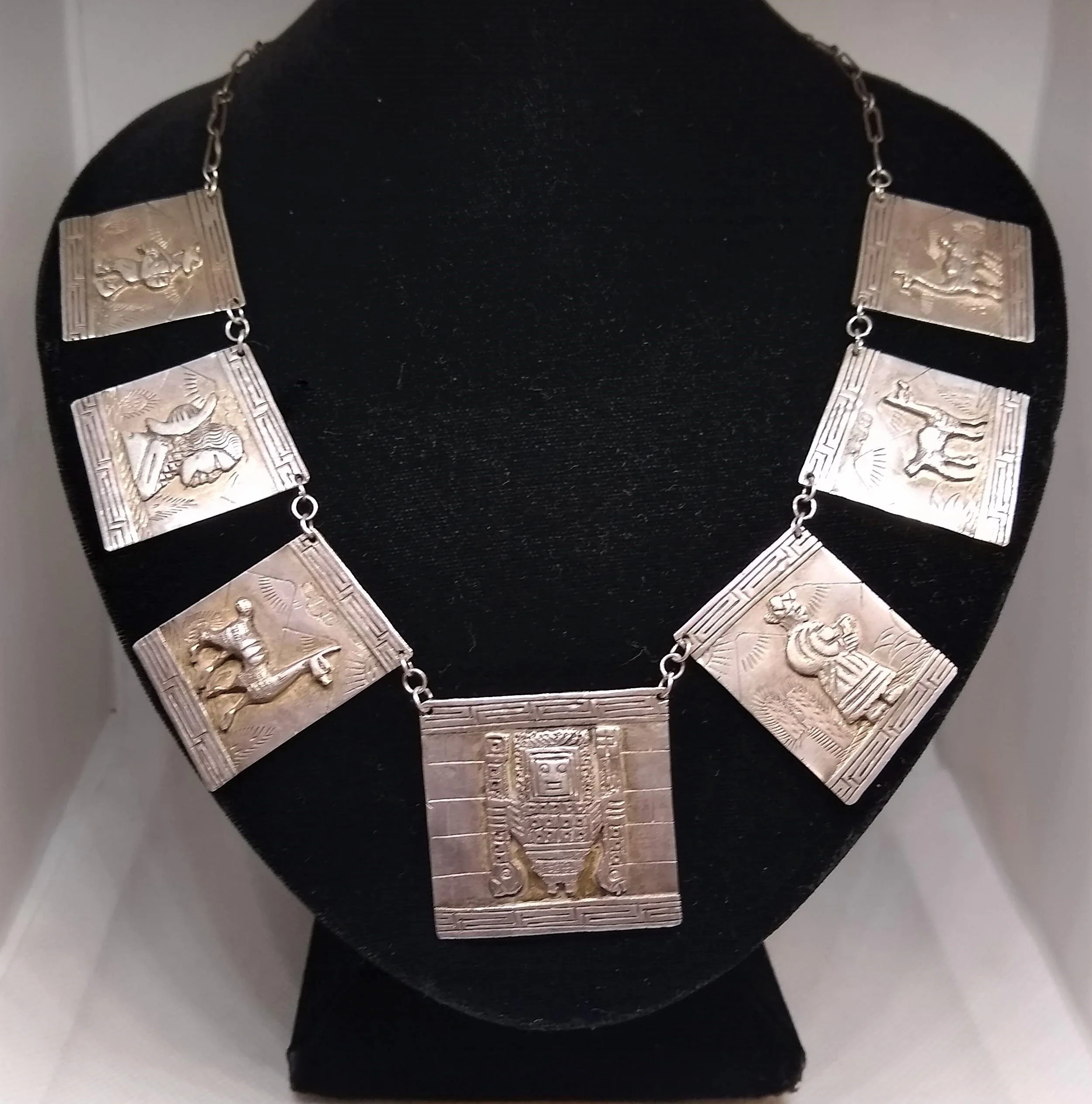 Signed, Vintage, CM PERU PLATA STERLING SILVER Panel Necklace.