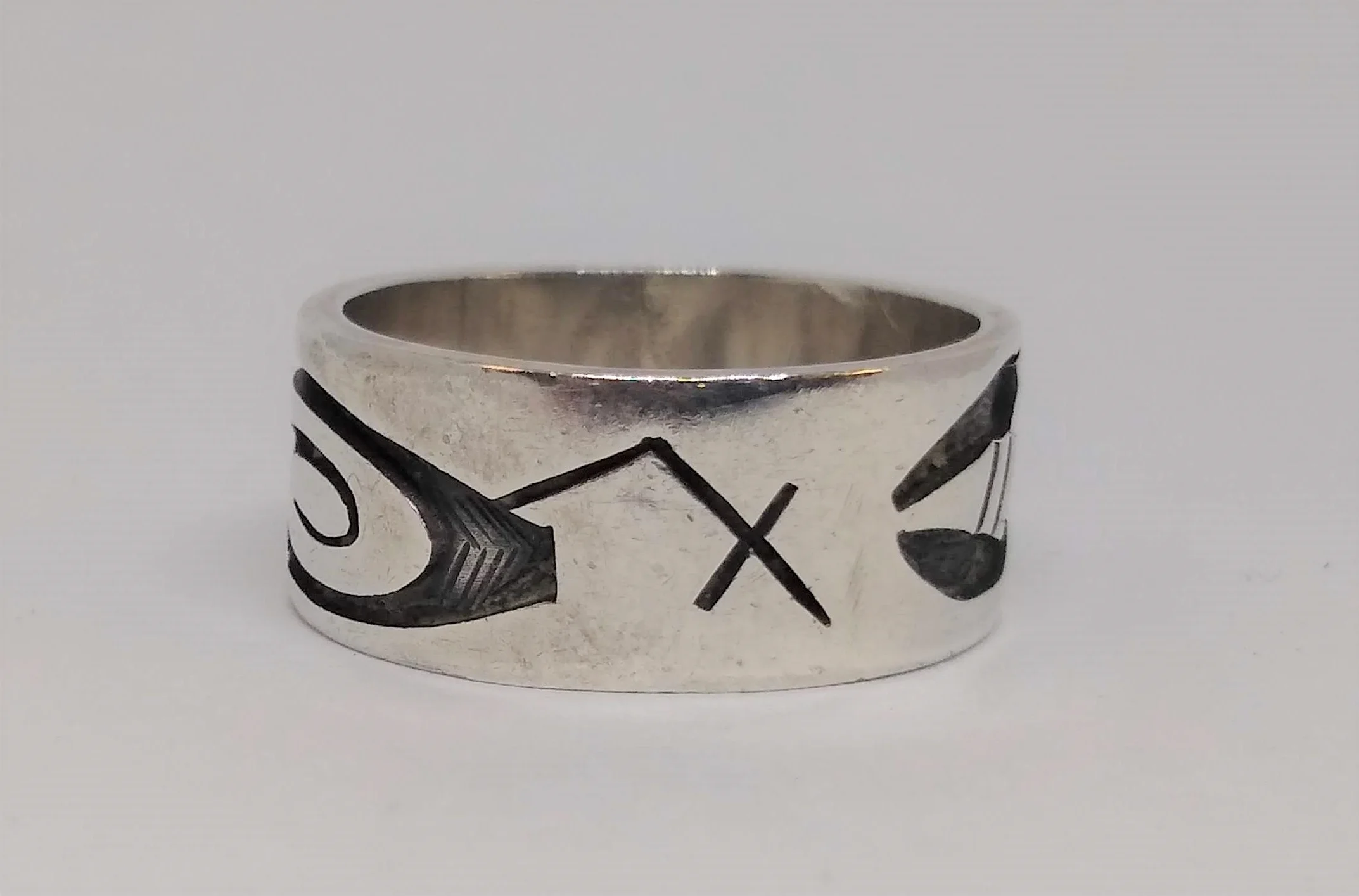 Richard Pawicki, Signed, Hopi, Wide Band, Carved Detailed Ring 