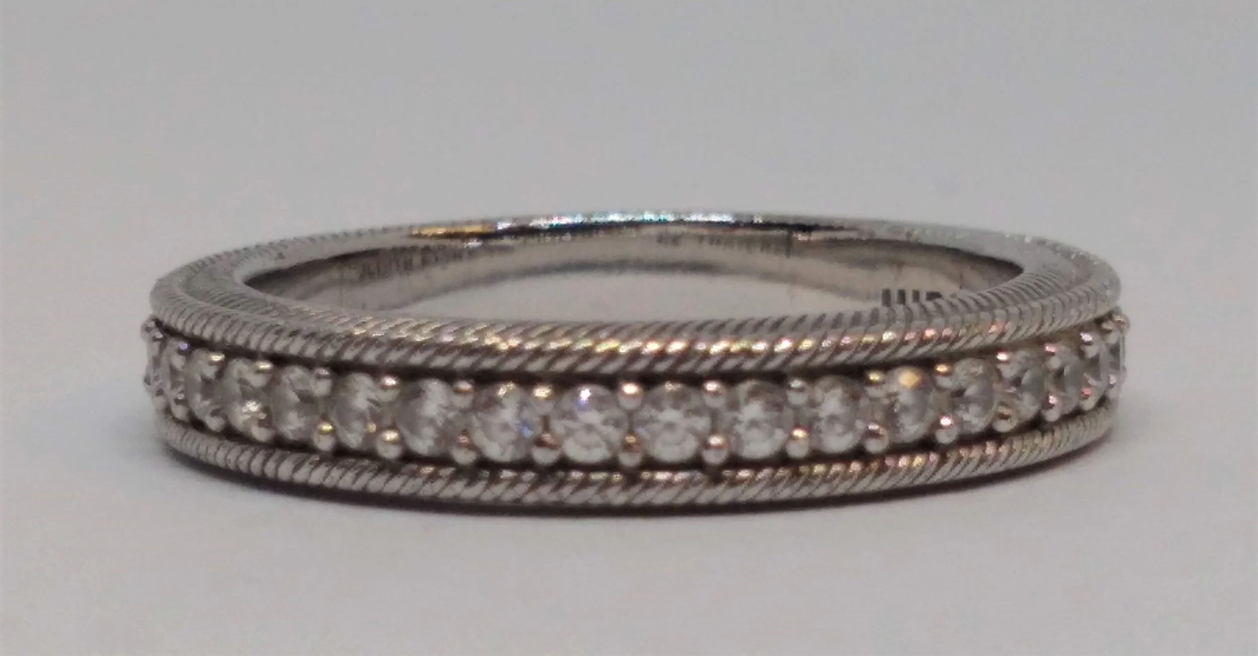 Judith Ripka Diamonique Band Size 7.