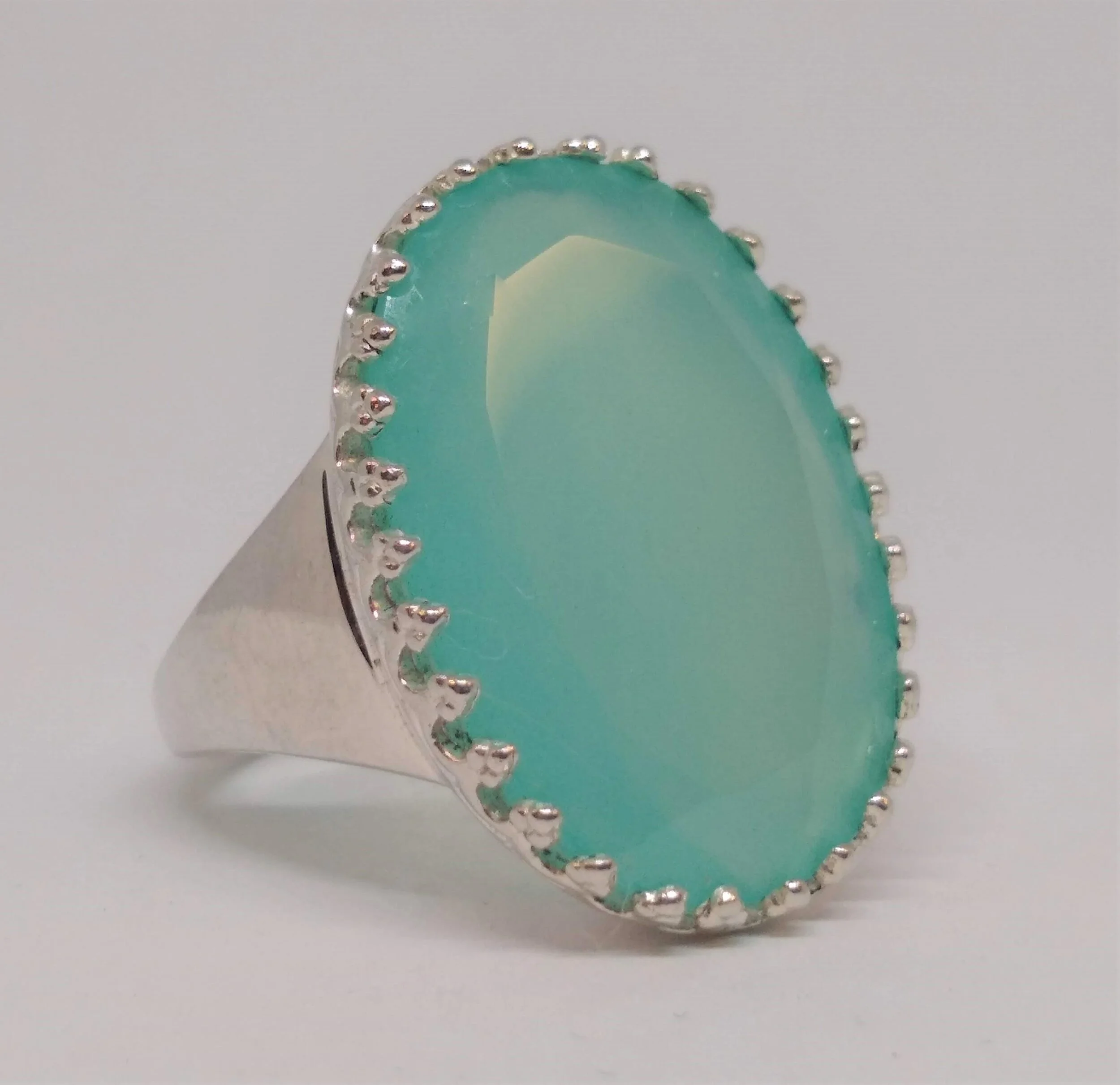 JCM, Oval Green Quartz, Sterling Silver Ring in a size 9.25