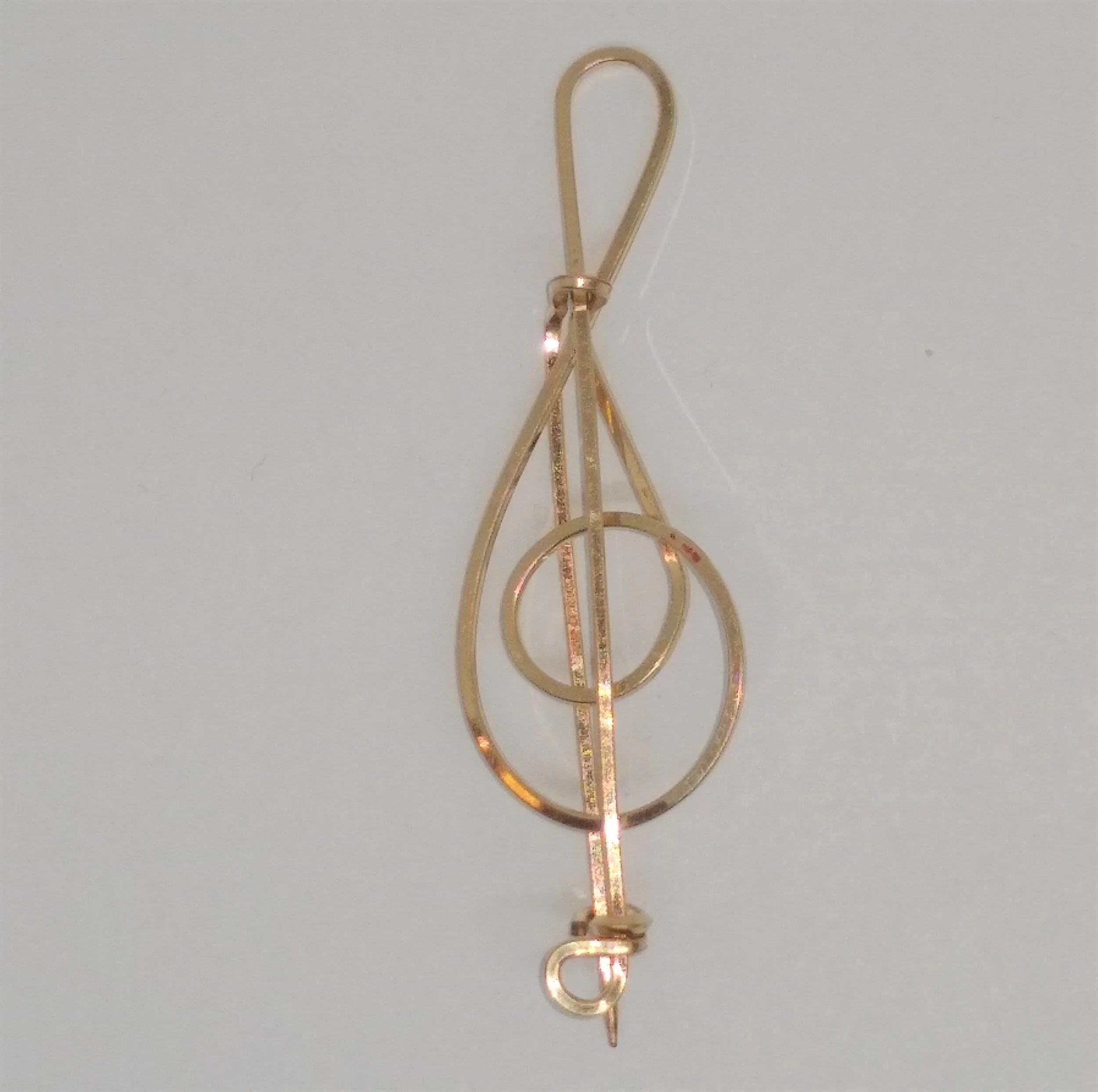 G-Clef, Handmade, Wire Wrapped, Vintage Pin in Gold Fill.