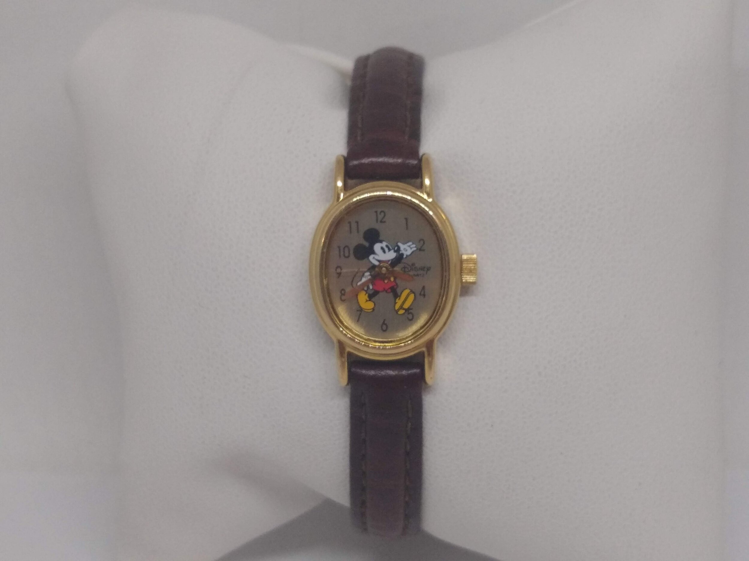 Disney Time Works, Vintage, Disney Quartz, Mickey Mouse, Oval, Ladies Watch.