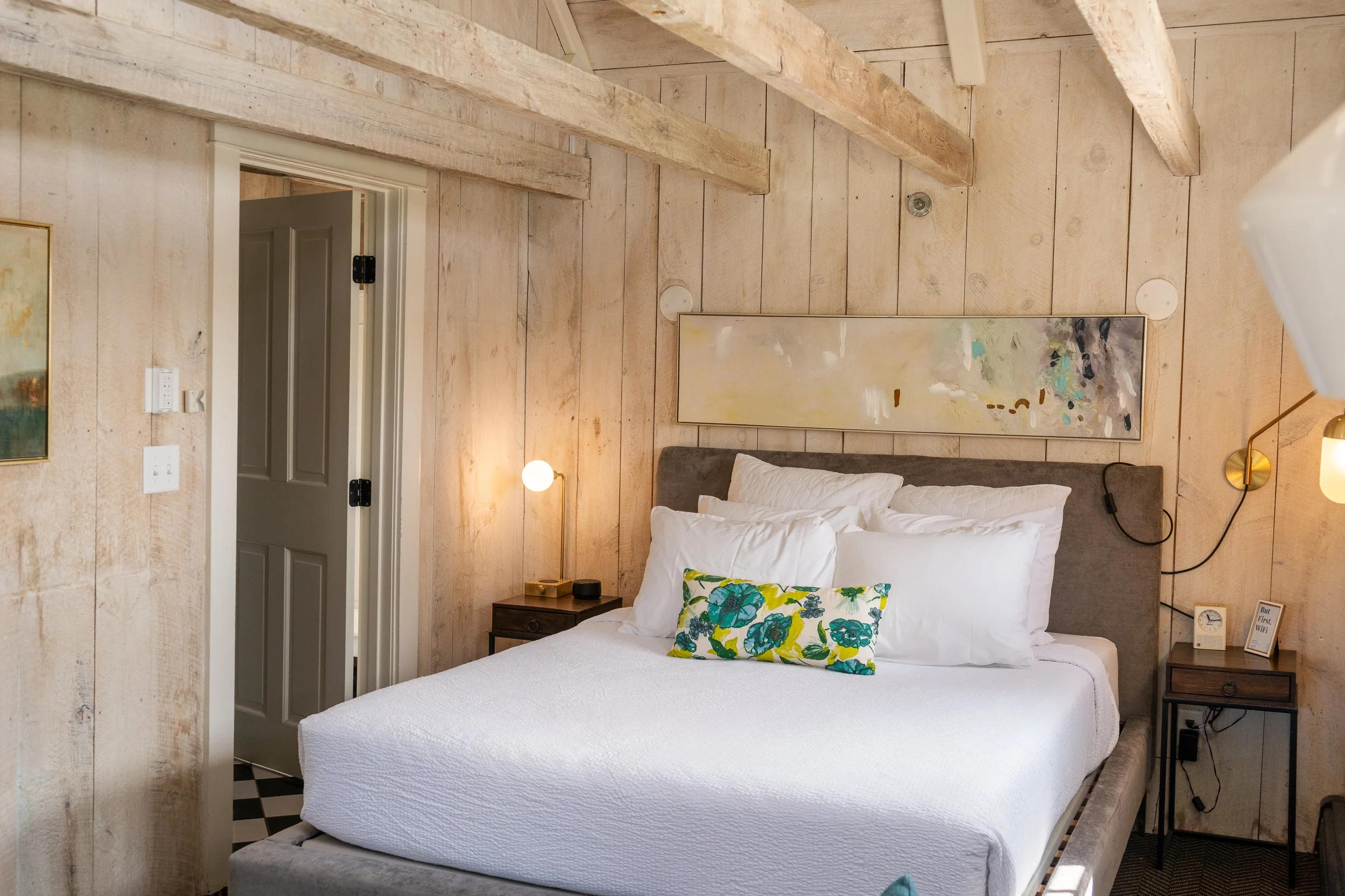 water-street-inn-room-8-bedroom-wood-paneled-kittery-maine.jpg