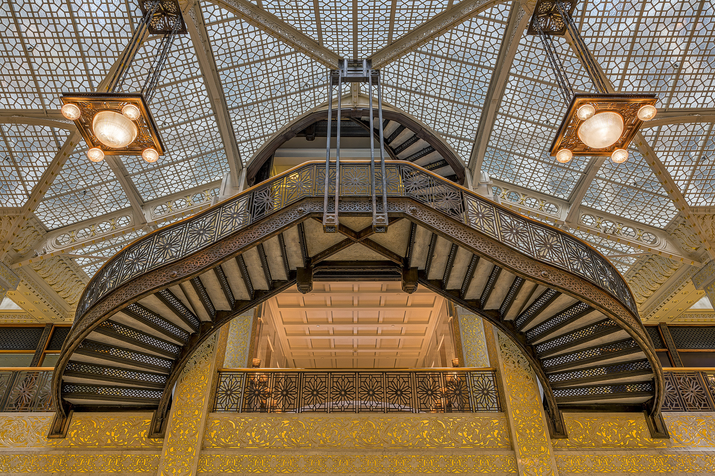 Rookery Looking Up at Stairs 1123139322_24_26_28_30HDR.jpg