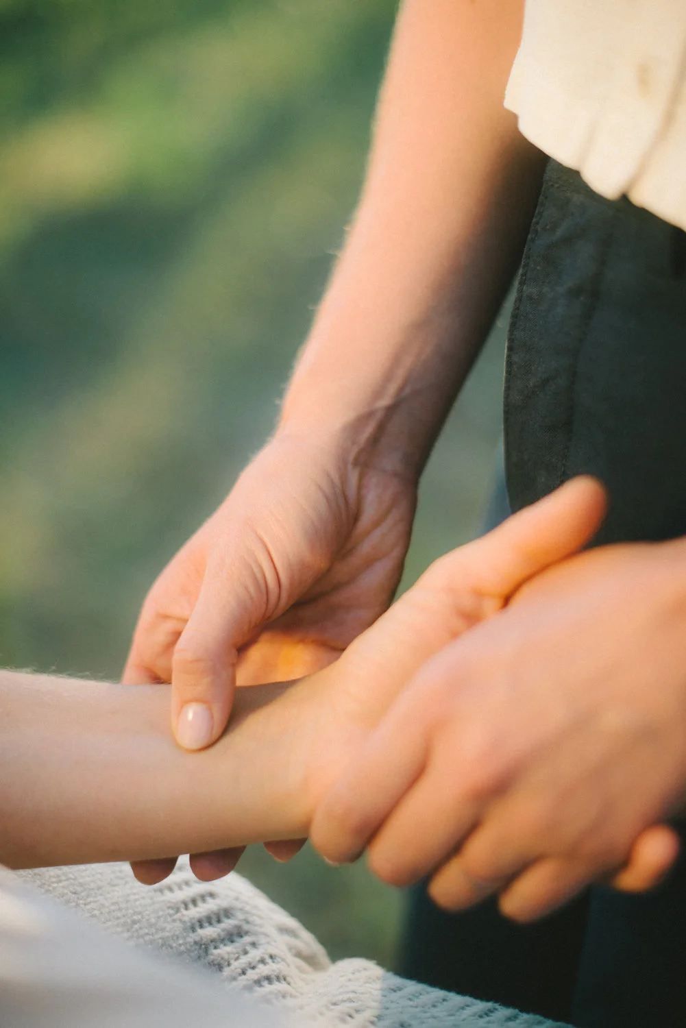 What concerns and ailments can acupuncture address?