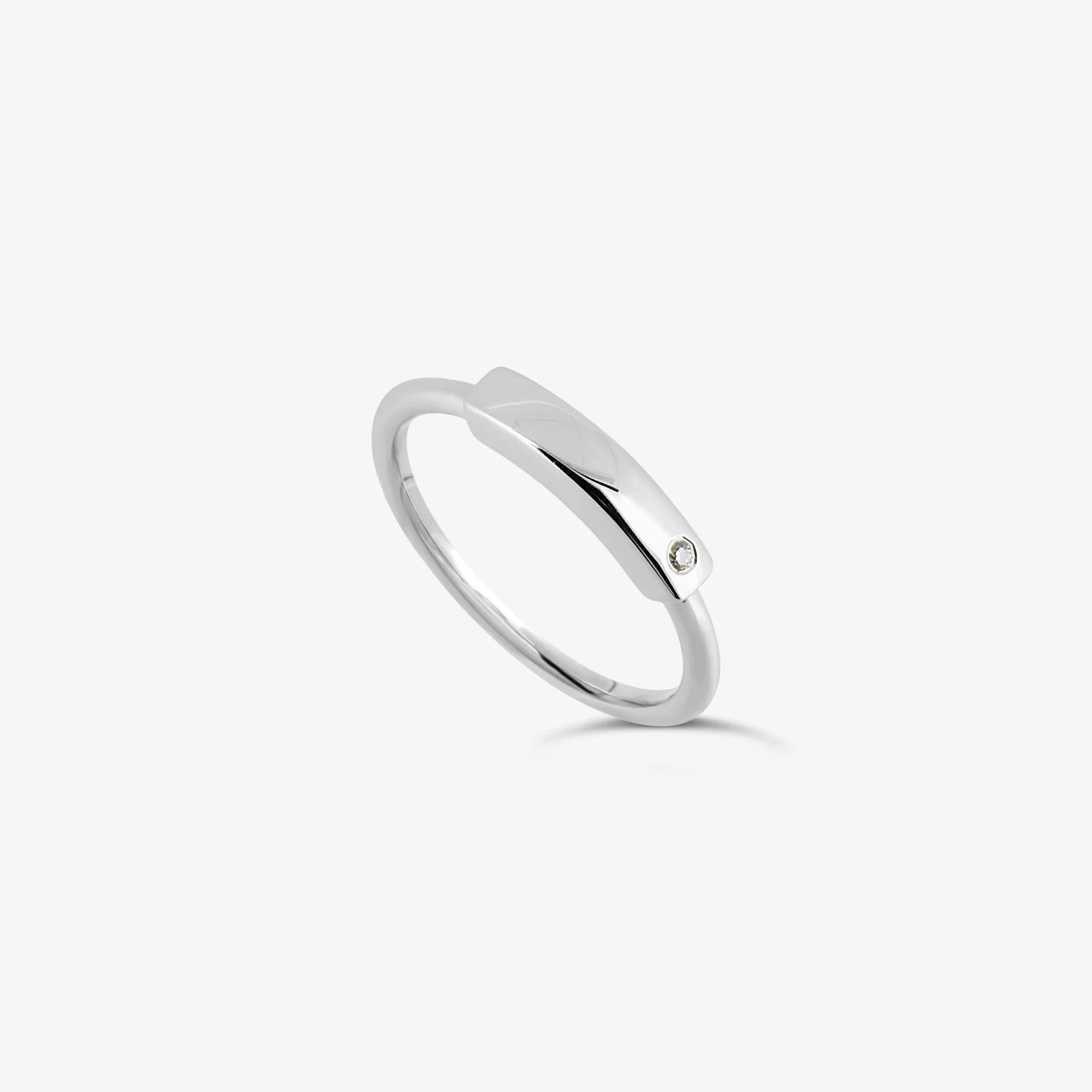 Kara Signet Ring - White Gold