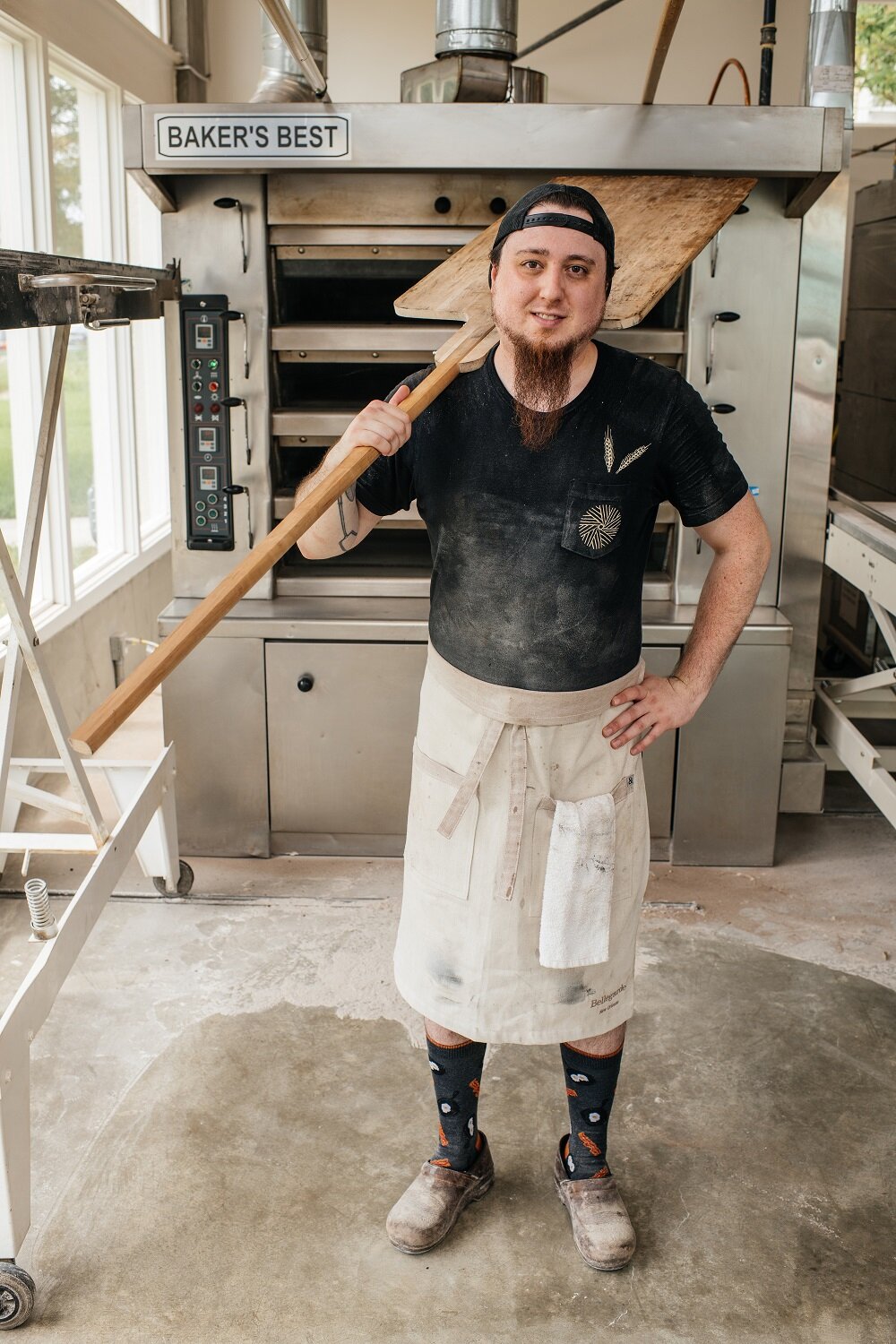 Alex Valore, Bread Lead