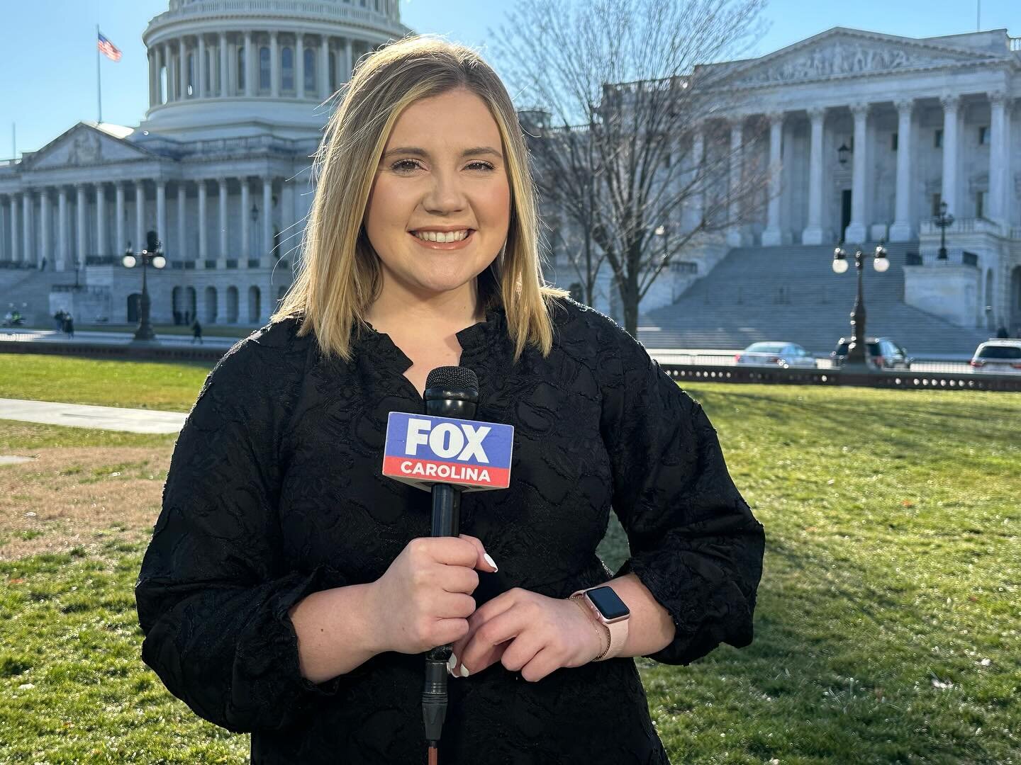 What the viewers see ➡️ the reality of being a short journalist 🎥 

Reporting in DC today before heading to the Kennedy Center for the premiere of &lsquo;Fight for Ukraine: For the Children&rsquo; a documentary made by the Upstate&rsquo;s own @karen