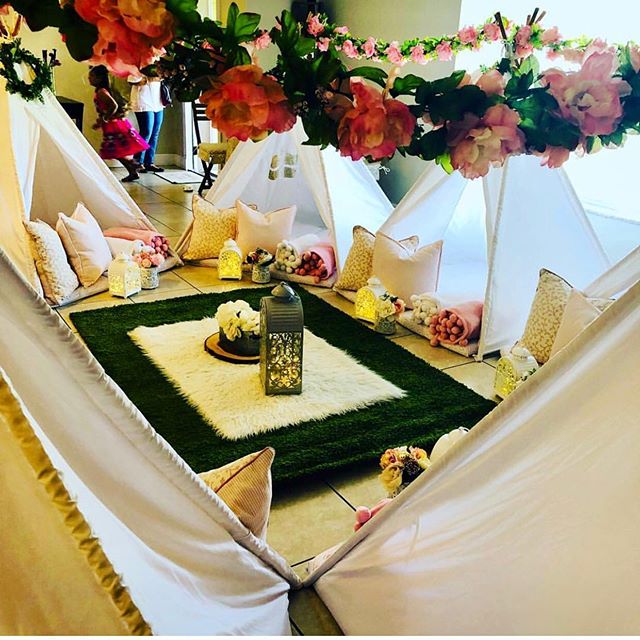 We build beautiful memories. Teepee parties. Pijama . Read a history with a Princess