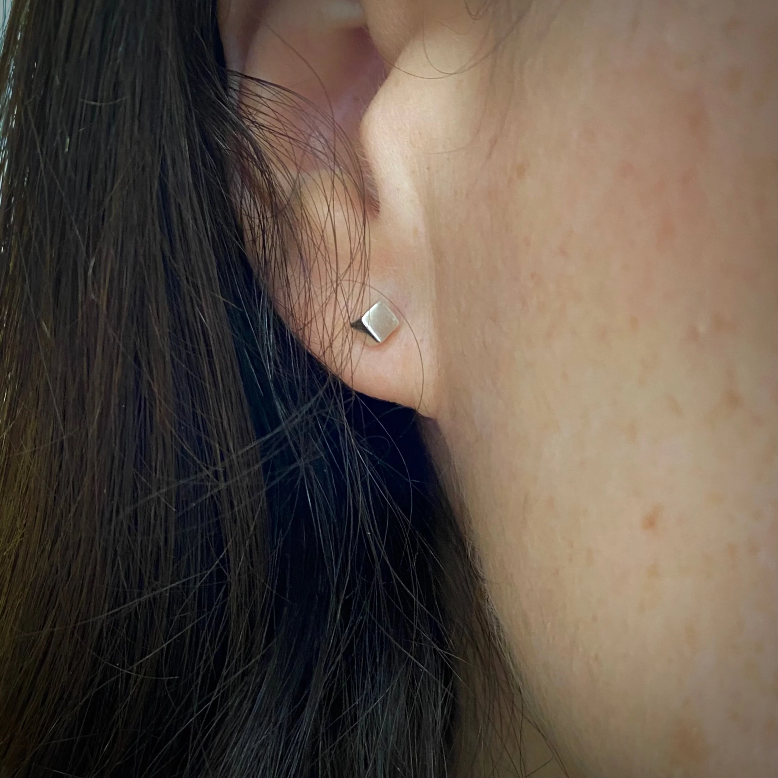 4003FA78-2899-461C-95A4-5DD6A159E787