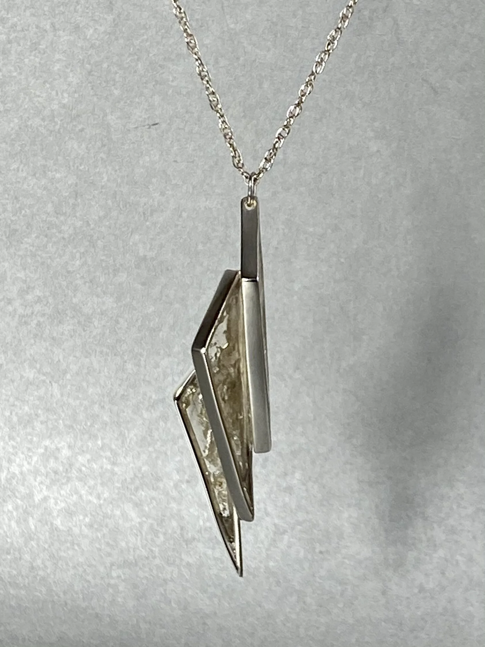 5F8C936C-6485-4F82-AE04-82844C43594E