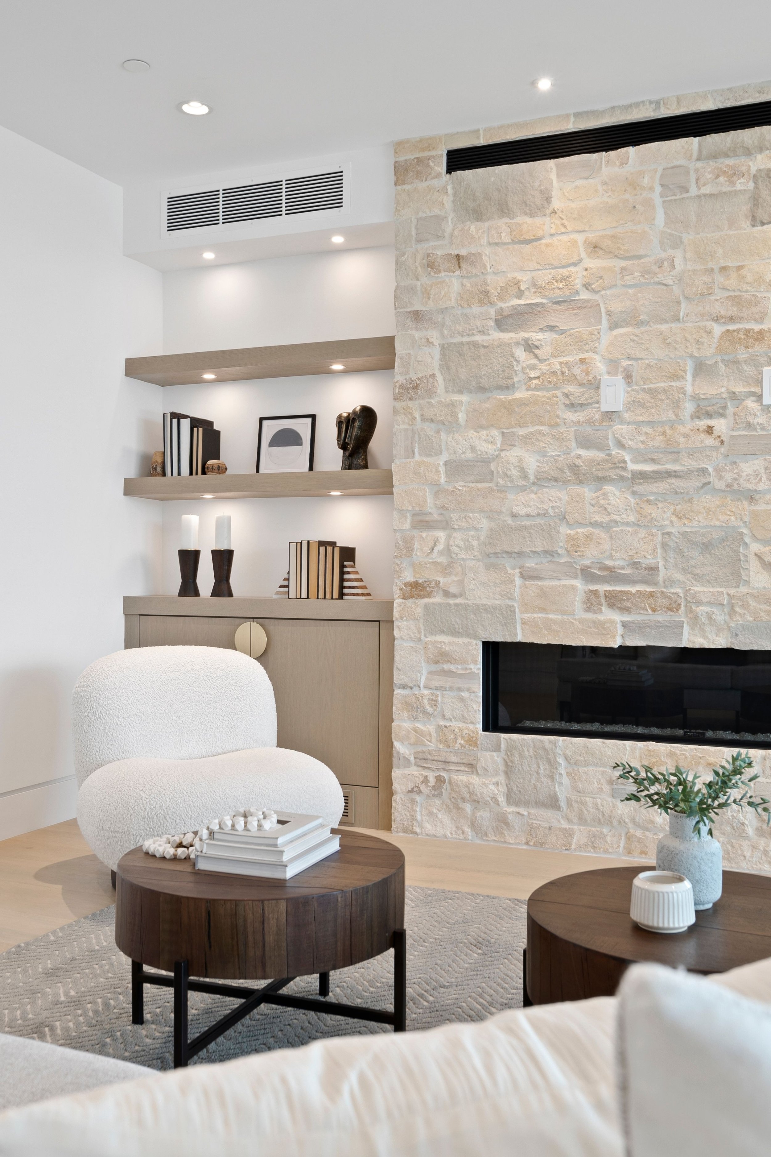 Why Are Open Houses and Warehouse Tours Important? 