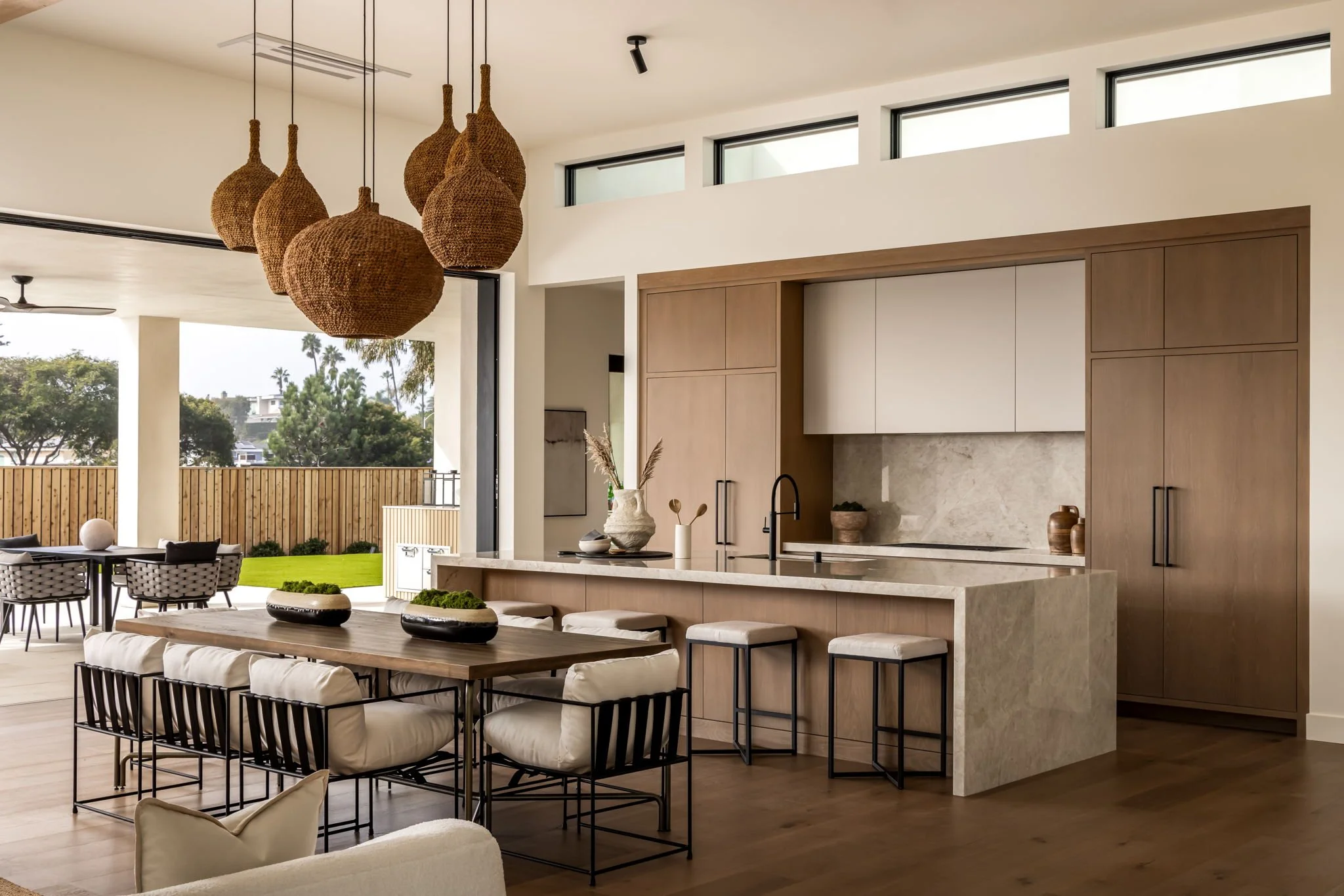 8-web-or-mls-601-N-Cedros-Ave-Gary-Kasl-SandKasl-Imaging-6.jpg