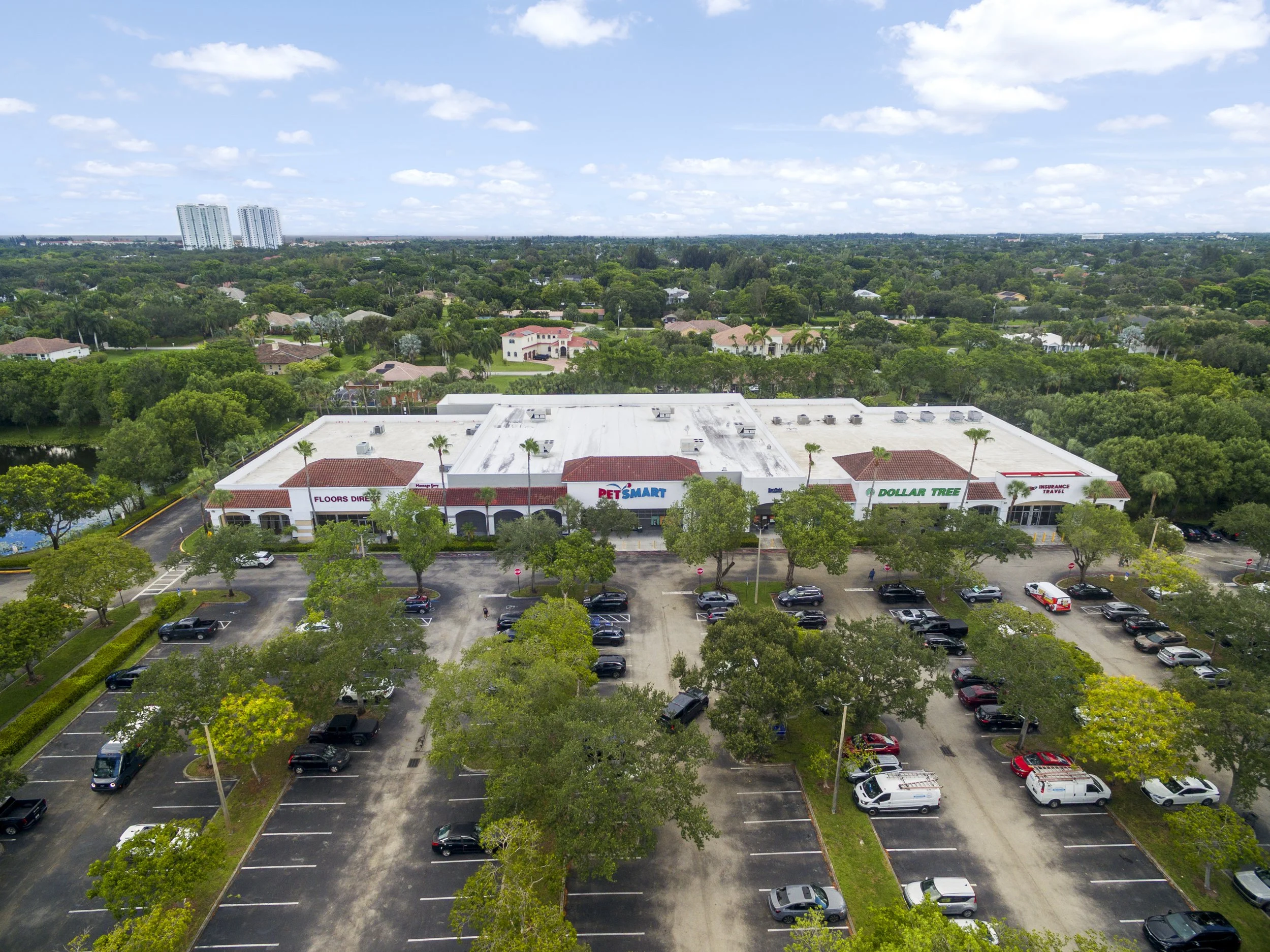 Petsmart Plaza