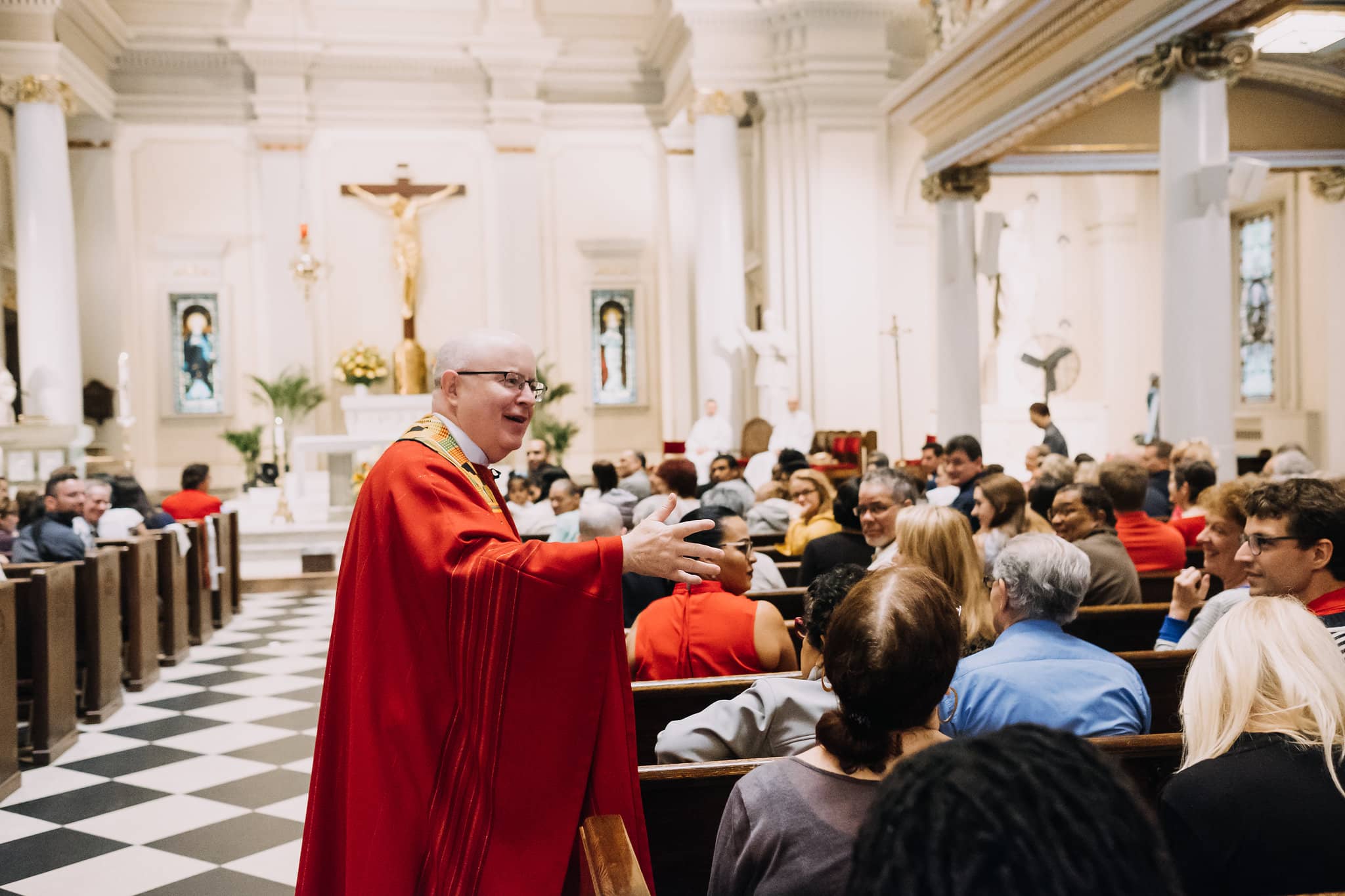 greeting-father-kelly-welcome-mass-st-francis-de-sales-church-new-york-city.jpg