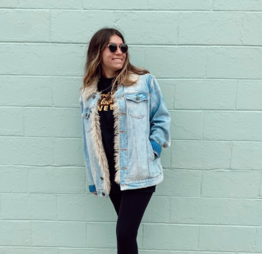 3  Creative Ways To Style A Graphic Tee
