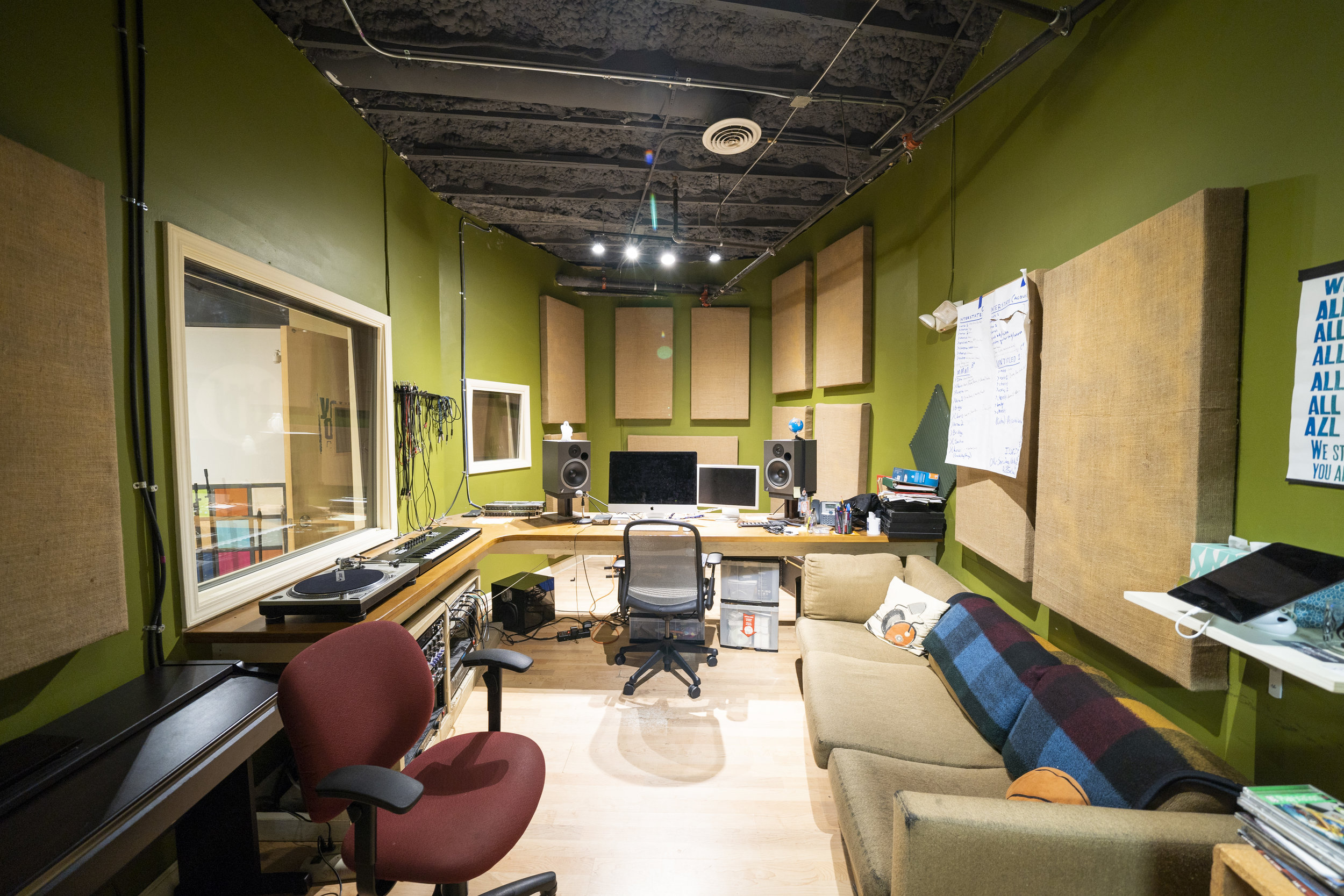 Studio2.jpg