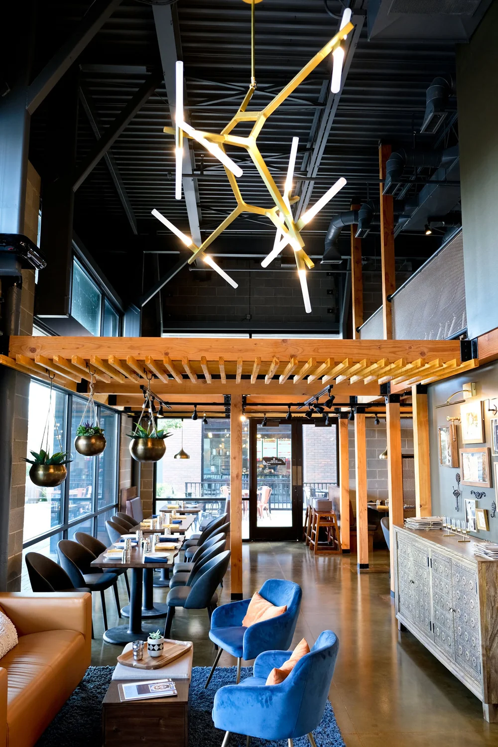 Saffron Circle Riverton (Mountain View Village) — Saffron Valley