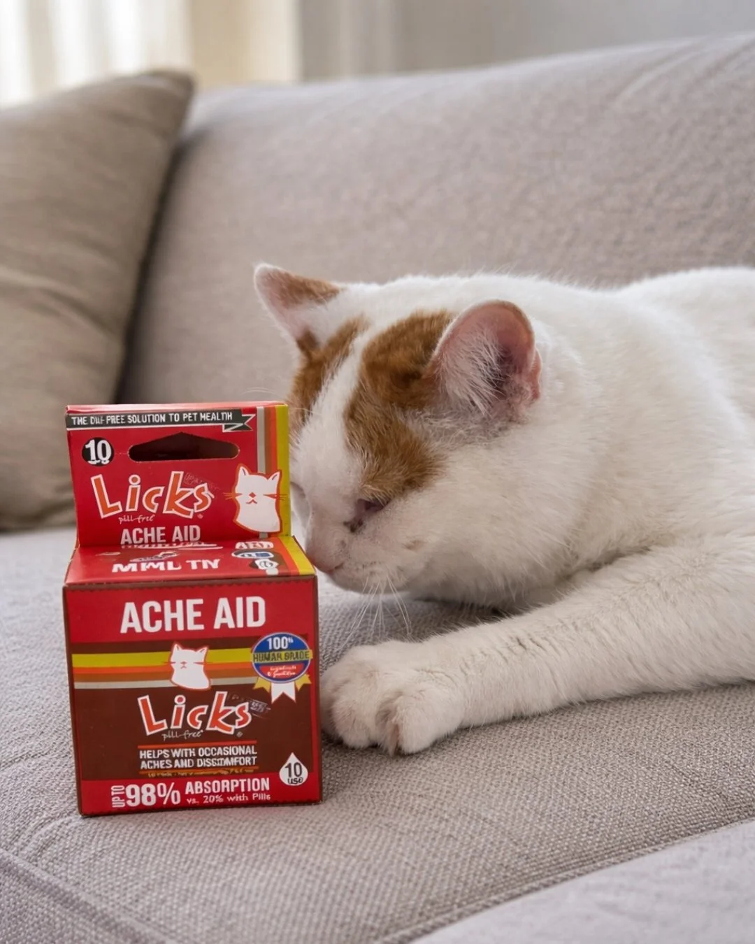 Aches and pains can really dull down a cat's life. Thankfully, with a high dosage of Vervian Powder in LICKS Ache Aid formula you can help your furbaby live their best life and get them running and playing again!

Try our Cat Ache Aid today!

#LicksP