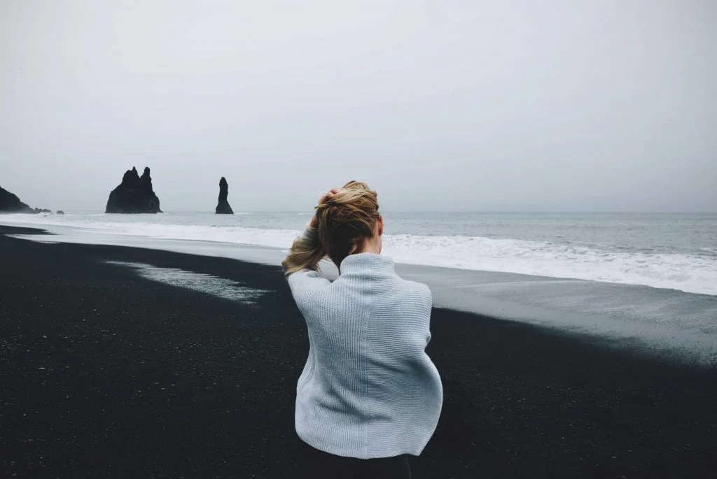 adult-back-view-beach-614503-1024x685.jpg