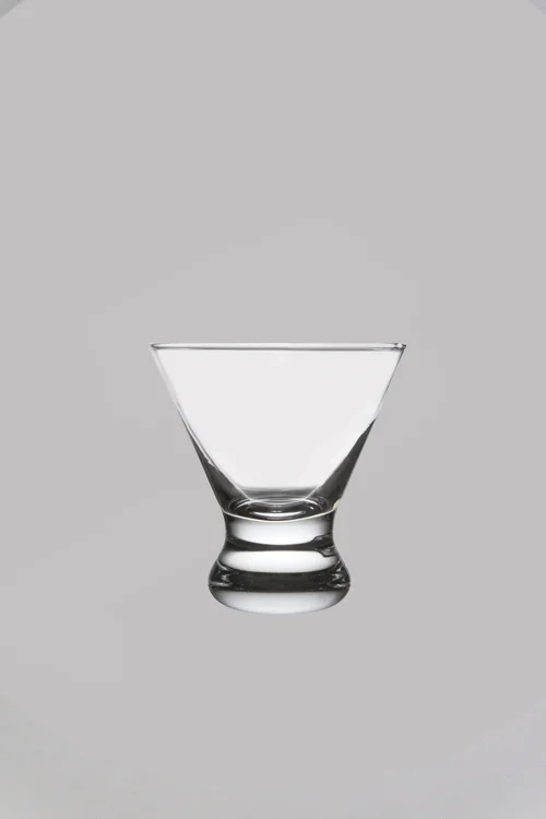 Martini Glass Rentals – Small 6 oz – Large 10 oz - Atlas Party Rentals