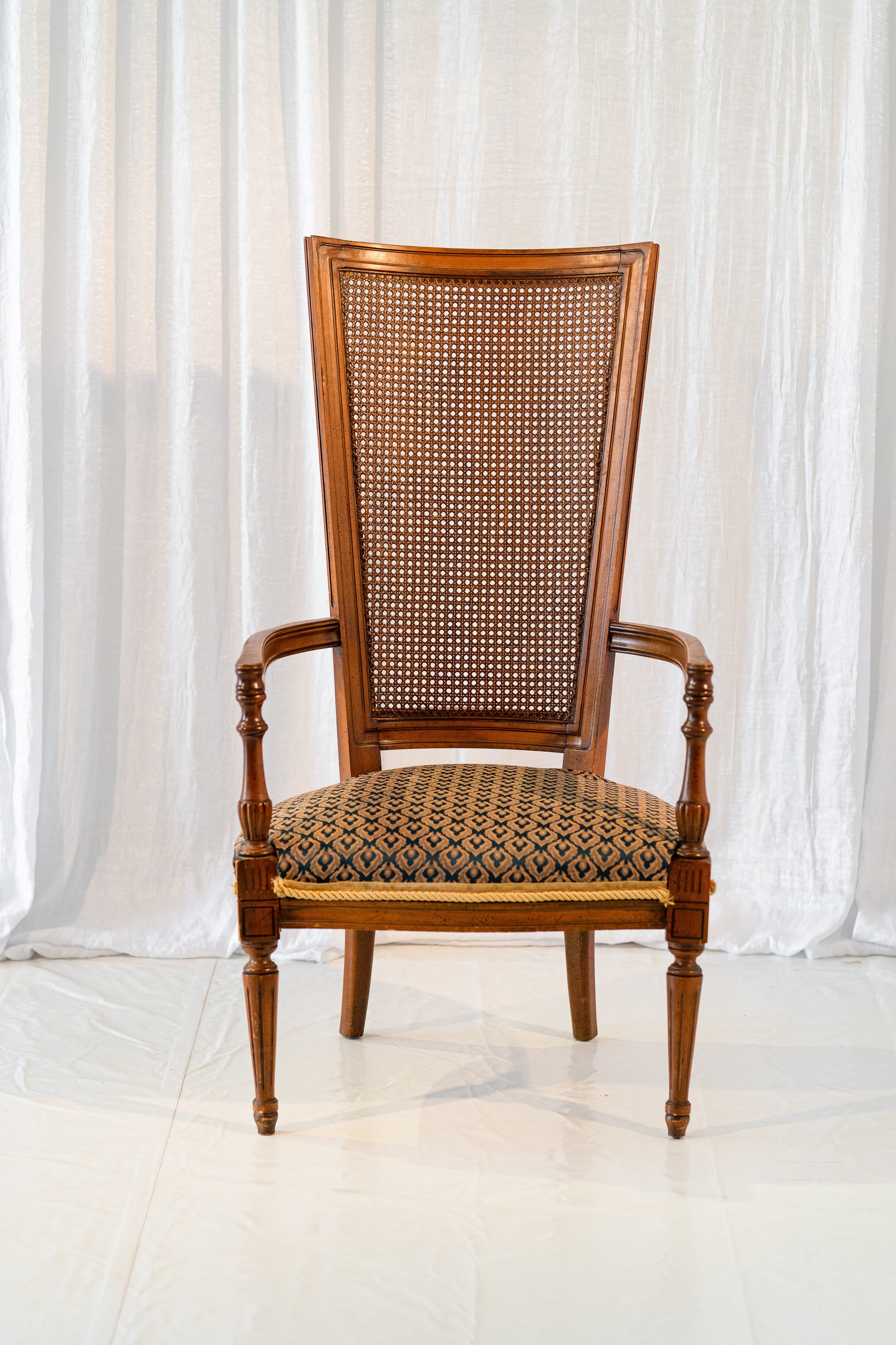 vintage chair images2-7-min.jpg