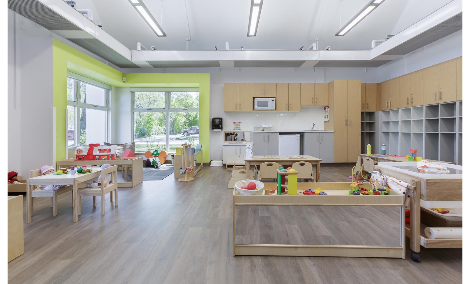  Great West Life Daycare, interior photo of infant room / Photo:  Lindsay Reid  