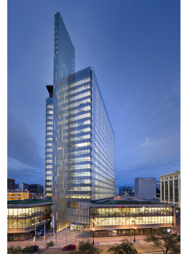  Manitoba Hydro Place, exterior photo of building at dusk / Photo: Paul Hultberg 