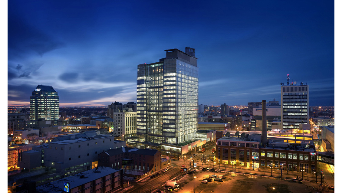  Manitoba Hydro Place, exterior photo of building at dusk / Photo: Gerry Kopelow 