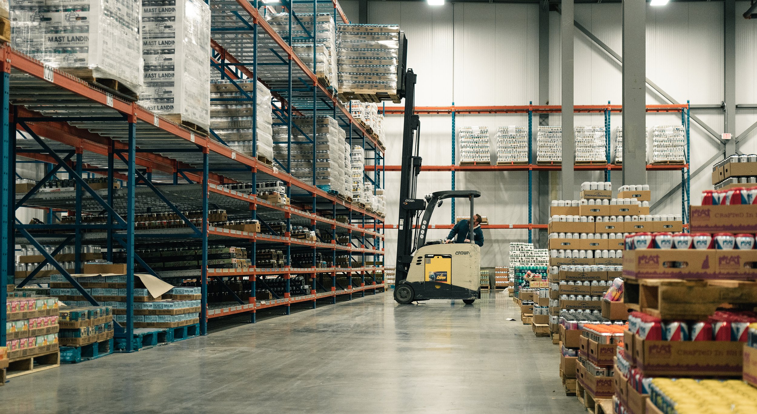 Fork_lift_stack.jpg