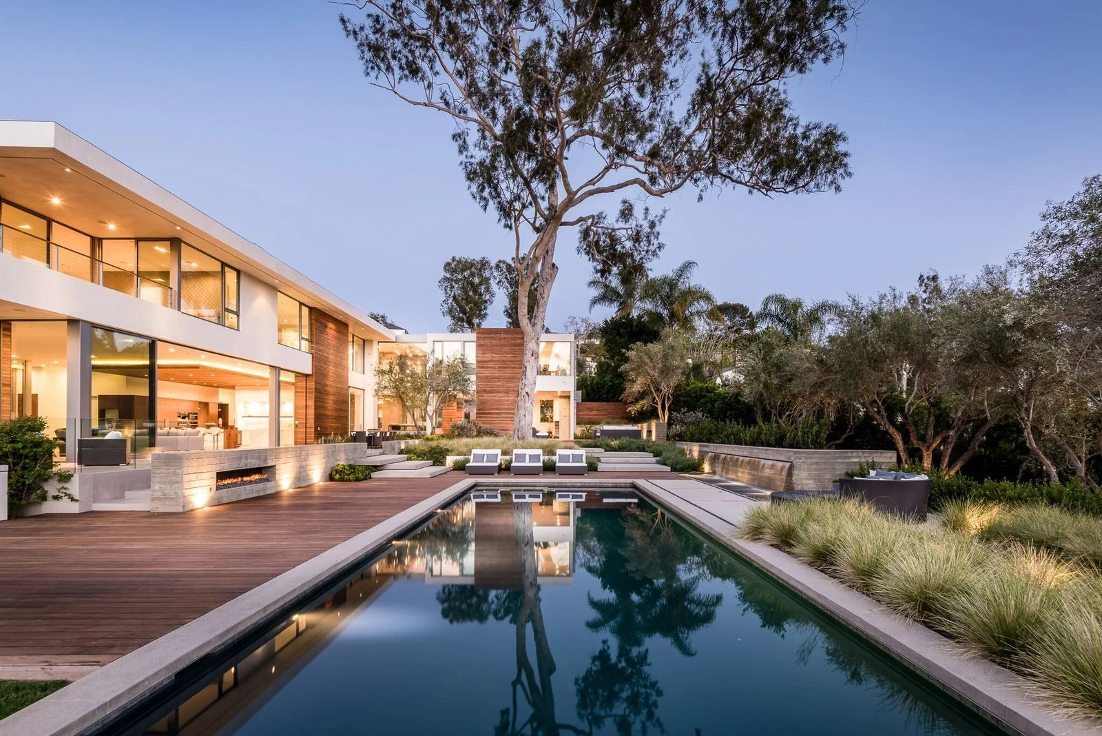 HOT NEW BUILD — 1143 RAVOLI DRIVE