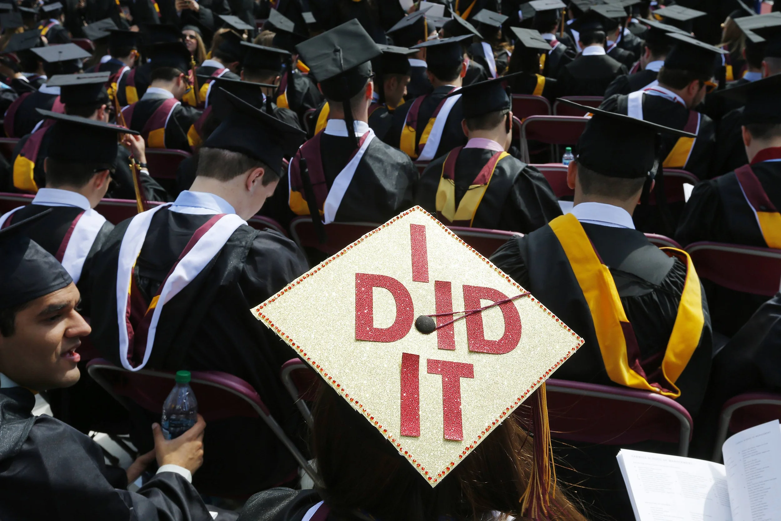 151109-college-graduation-jsw-435p_ee62b02e07c8d29c89f11e277f506a8e.jpg