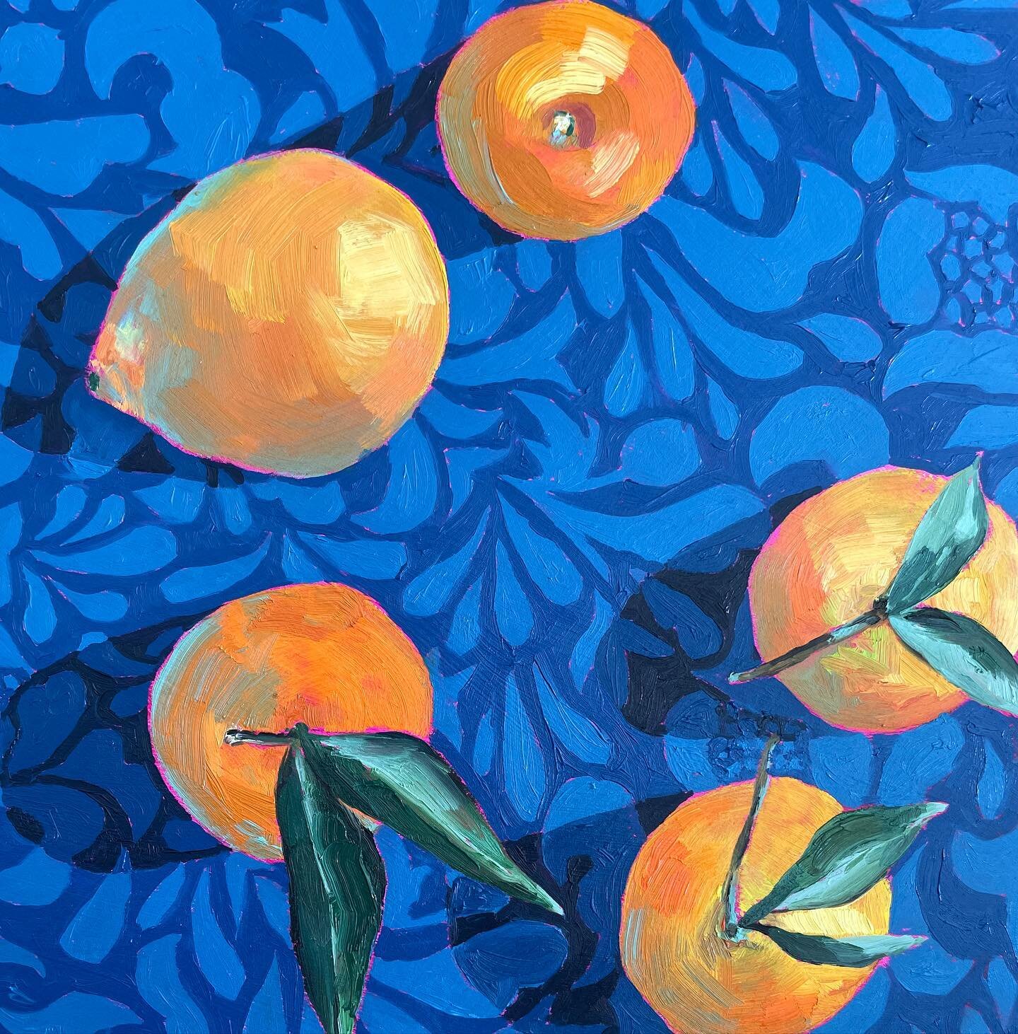 The gift of citrus 🍊

🍊A couple weeks ago our dear neighbor brought over two honeybell oranges that he orders in every year cause he loves them and thought I would too. I gratefully accepted them but told him I had to paint them first, he looked a 