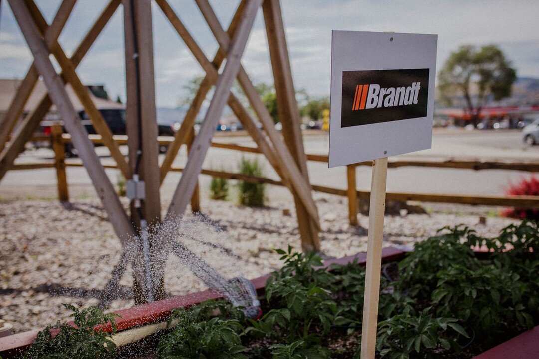 Gardener's Of The Week - Brandt Tractor Ltd. 🥕

Thank you so much for your support! Helping us feed a need in our community with the Kamloops Food Bank.