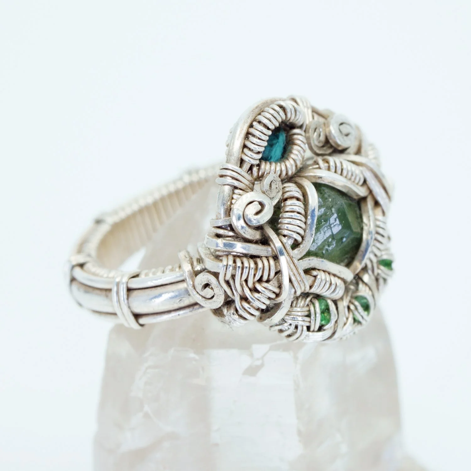 Green Garnet size 6 side 2.jpg