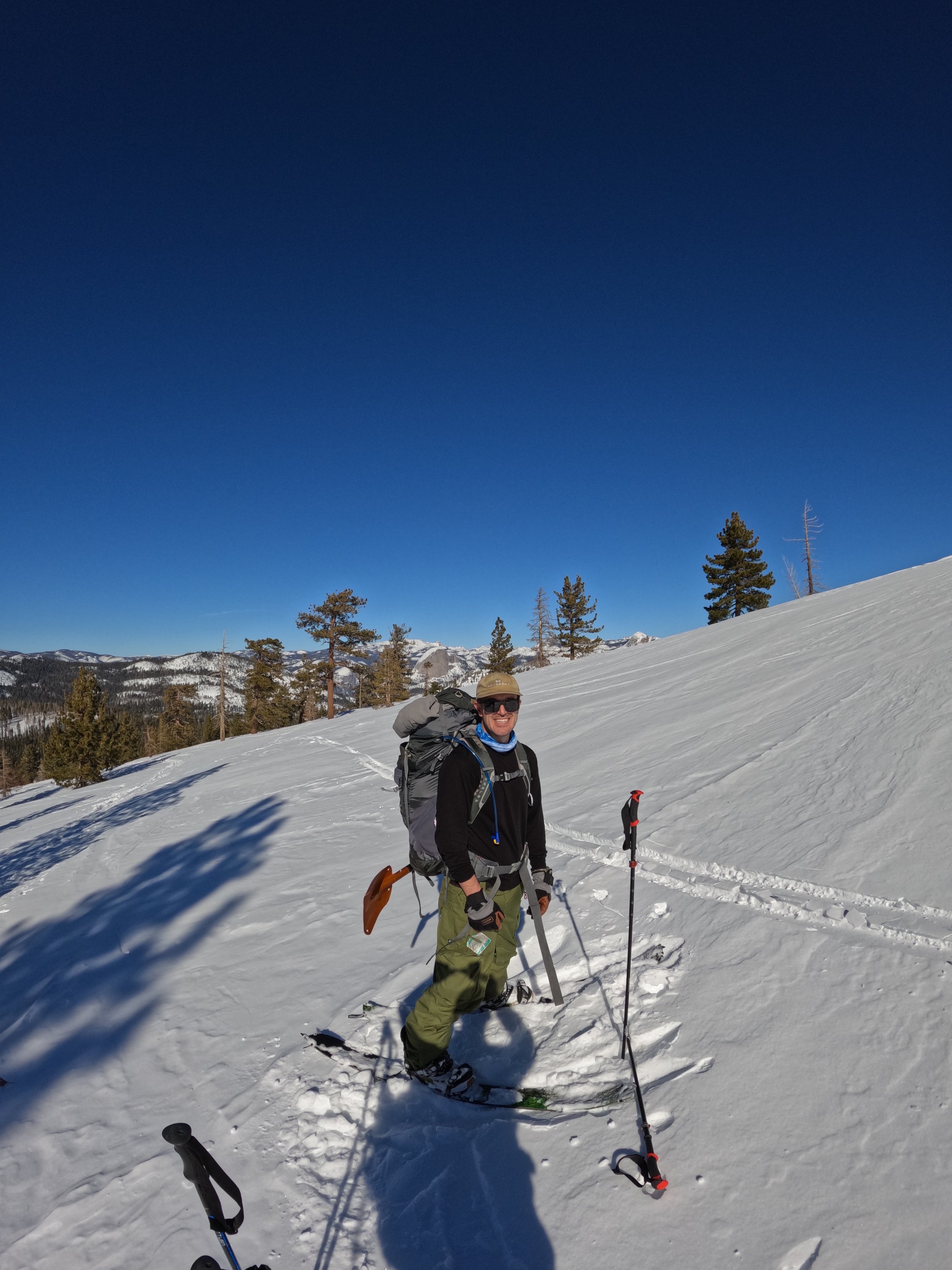 Cross Country Ski Trip to Ostrander Ski Hut in Yosemite 