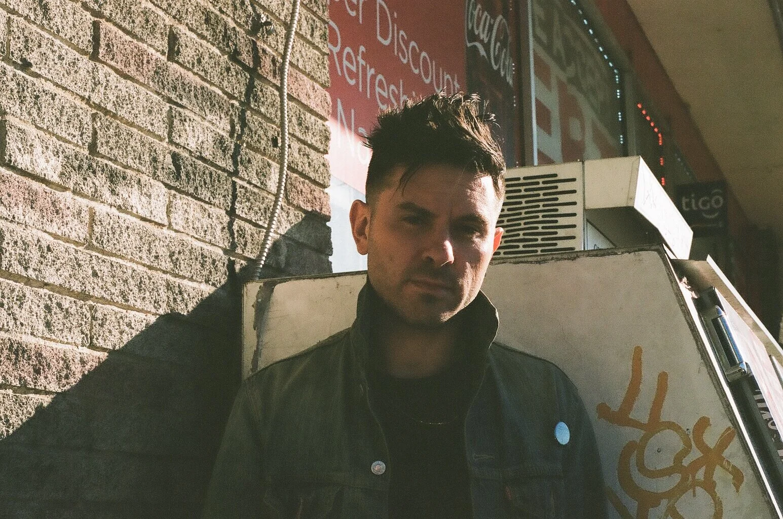 Photo by, Kevin Kendall