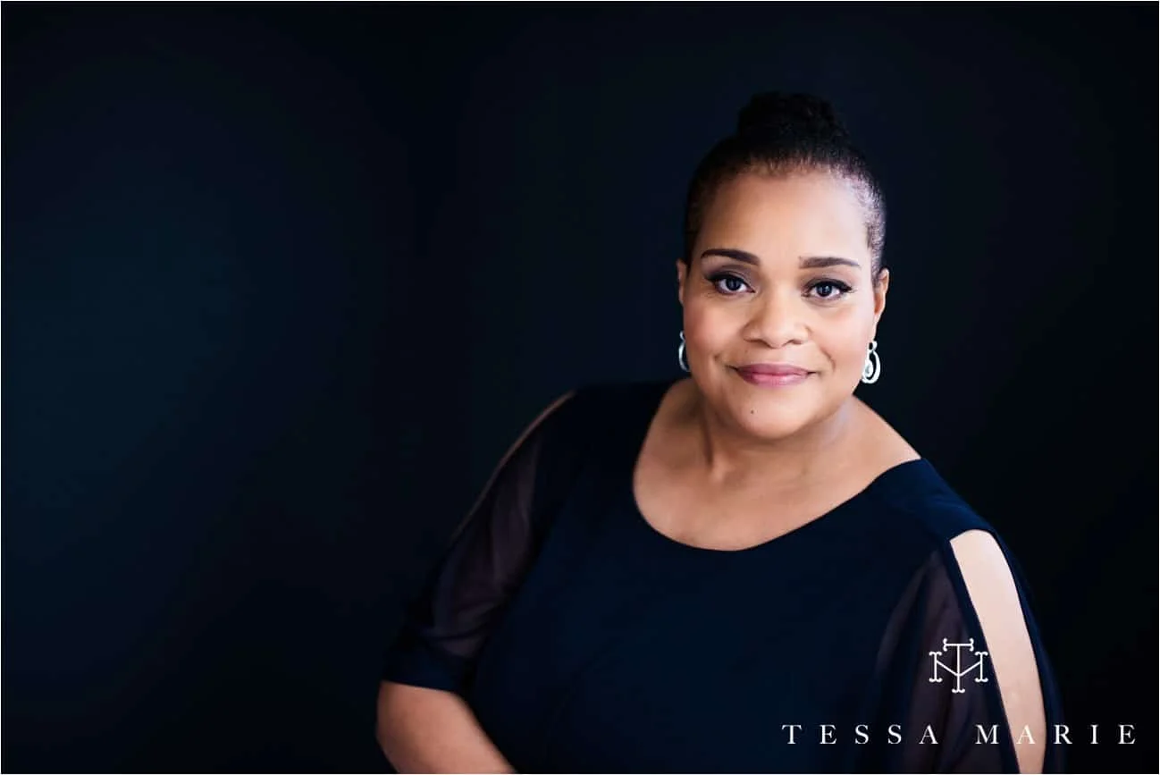 Tessa_marie_studios_womens_headshots_portraits_empowering_full_experience_something_for_mom_0038