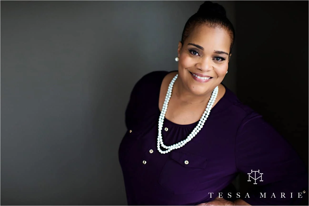 Tessa_marie_studios_womens_headshots_portraits_empowering_full_experience_something_for_mom_0043
